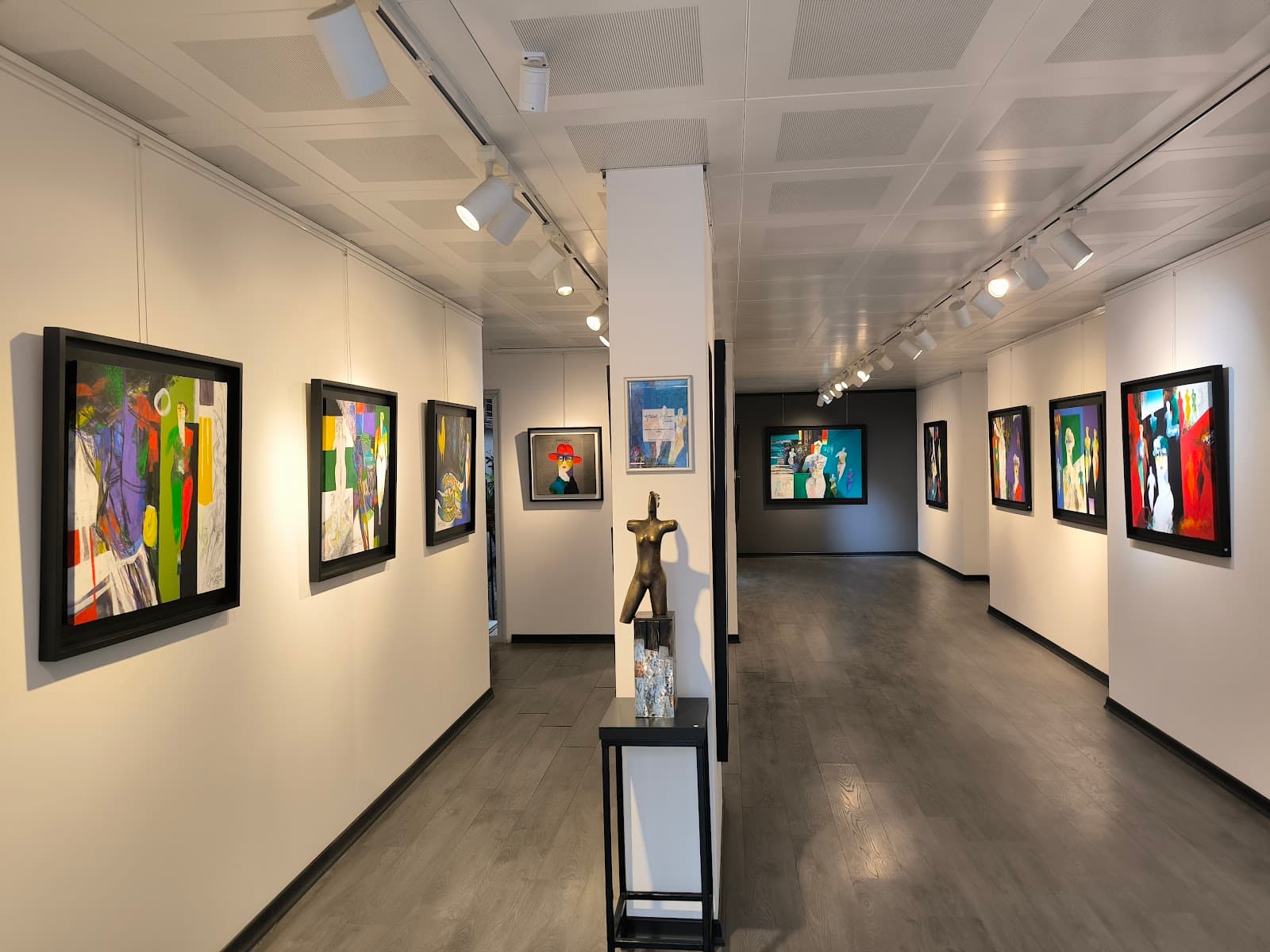 State Fine Arts Gallery (75. Yıl) - Image 1