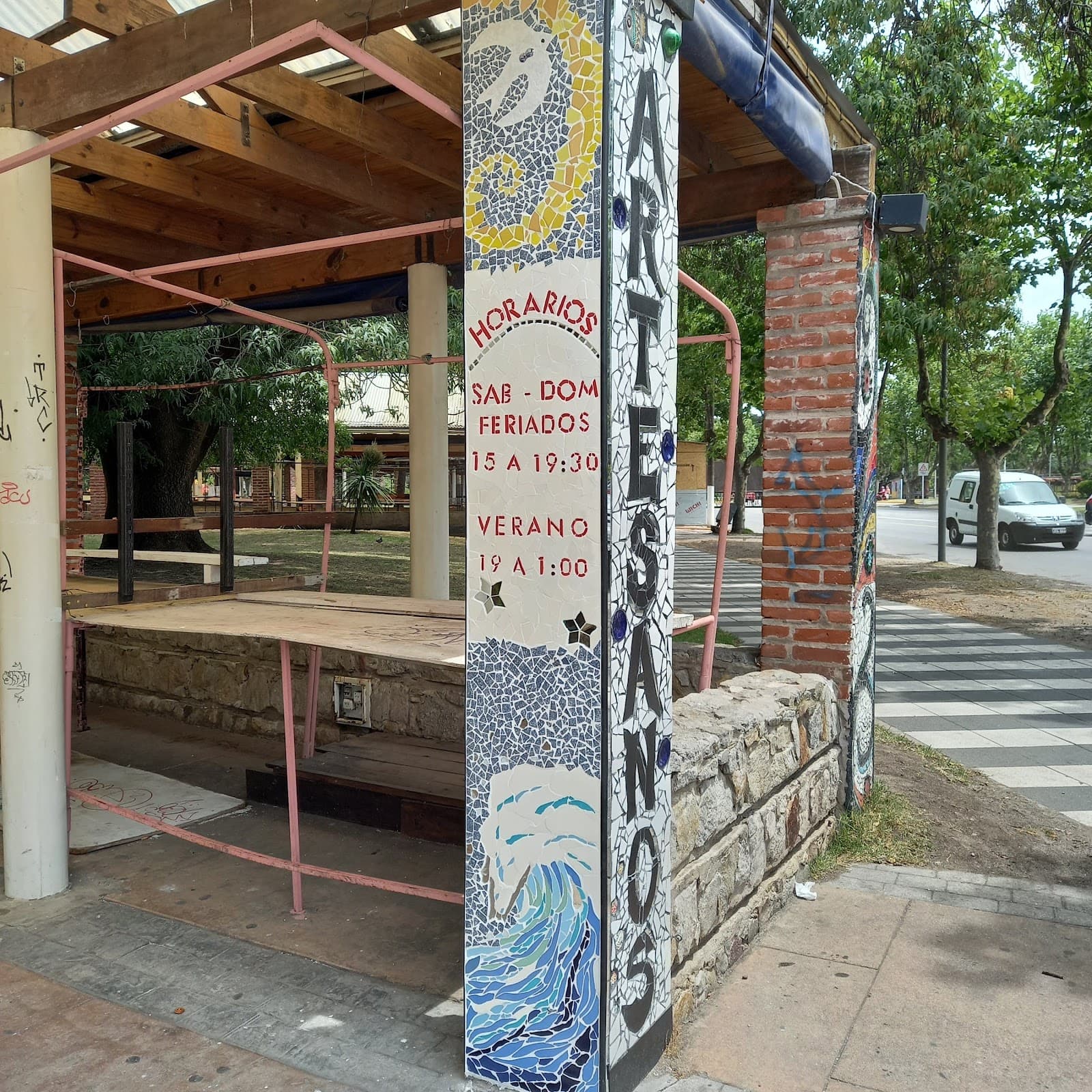 Feria de Artesanos de Miramar - Image 1