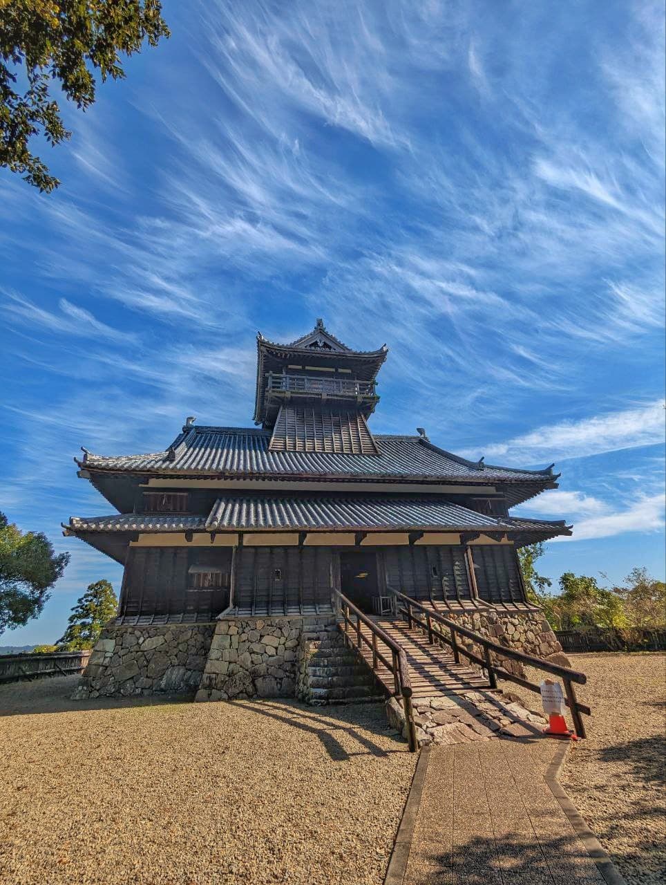 Aya Castle - Image 1