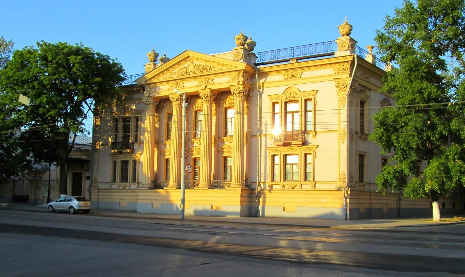 Alferaki Palace - Image 1