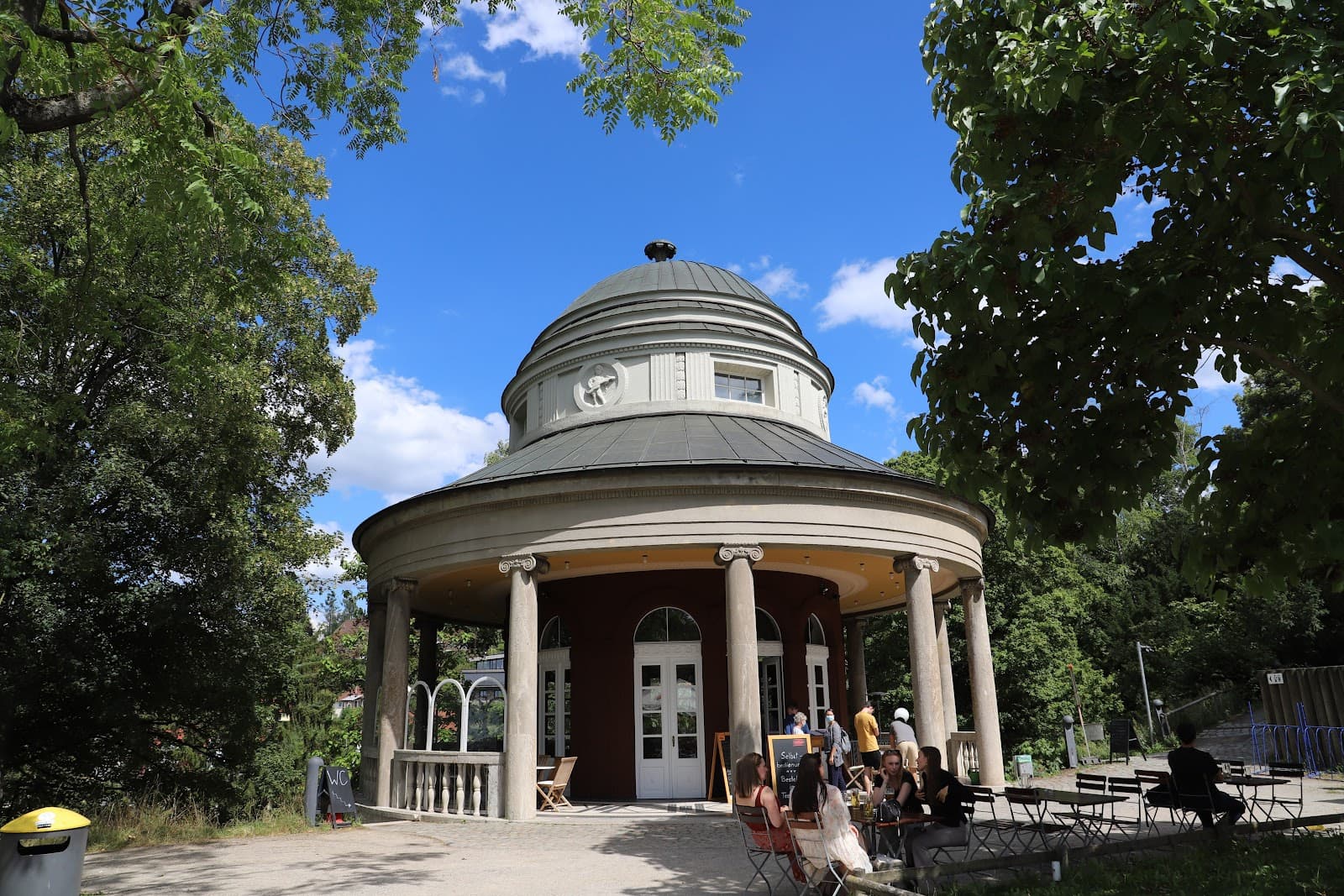 Weissenburgpark - Image 1