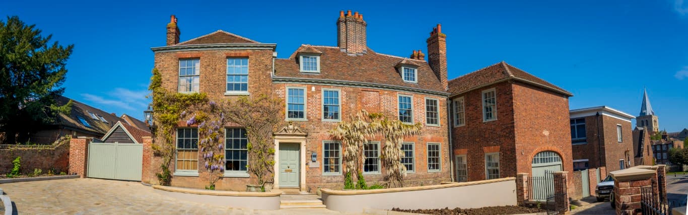 The Vines, Rochester - Image 1