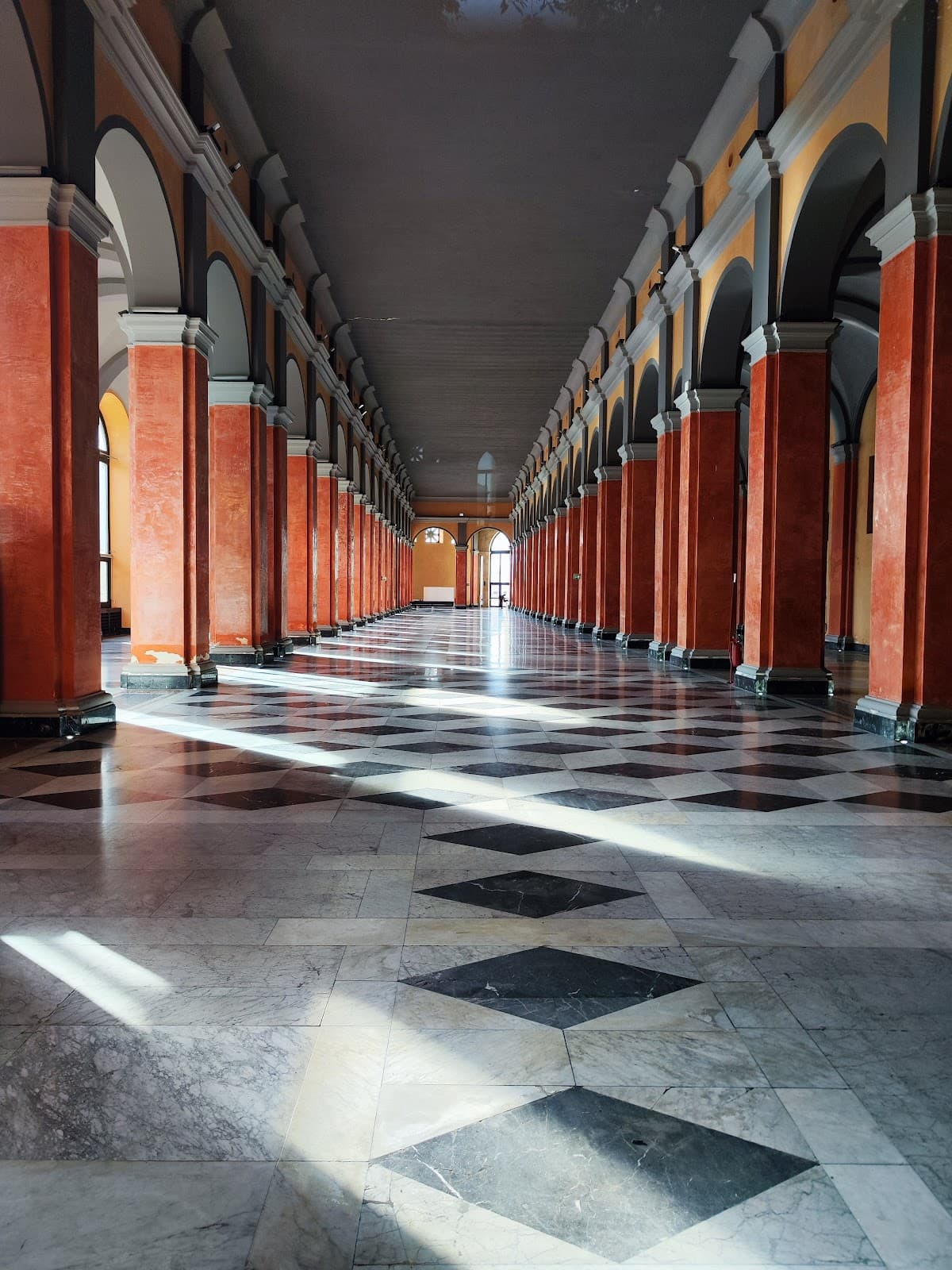 Passeggiata Coperta Saint Remy - Image 1