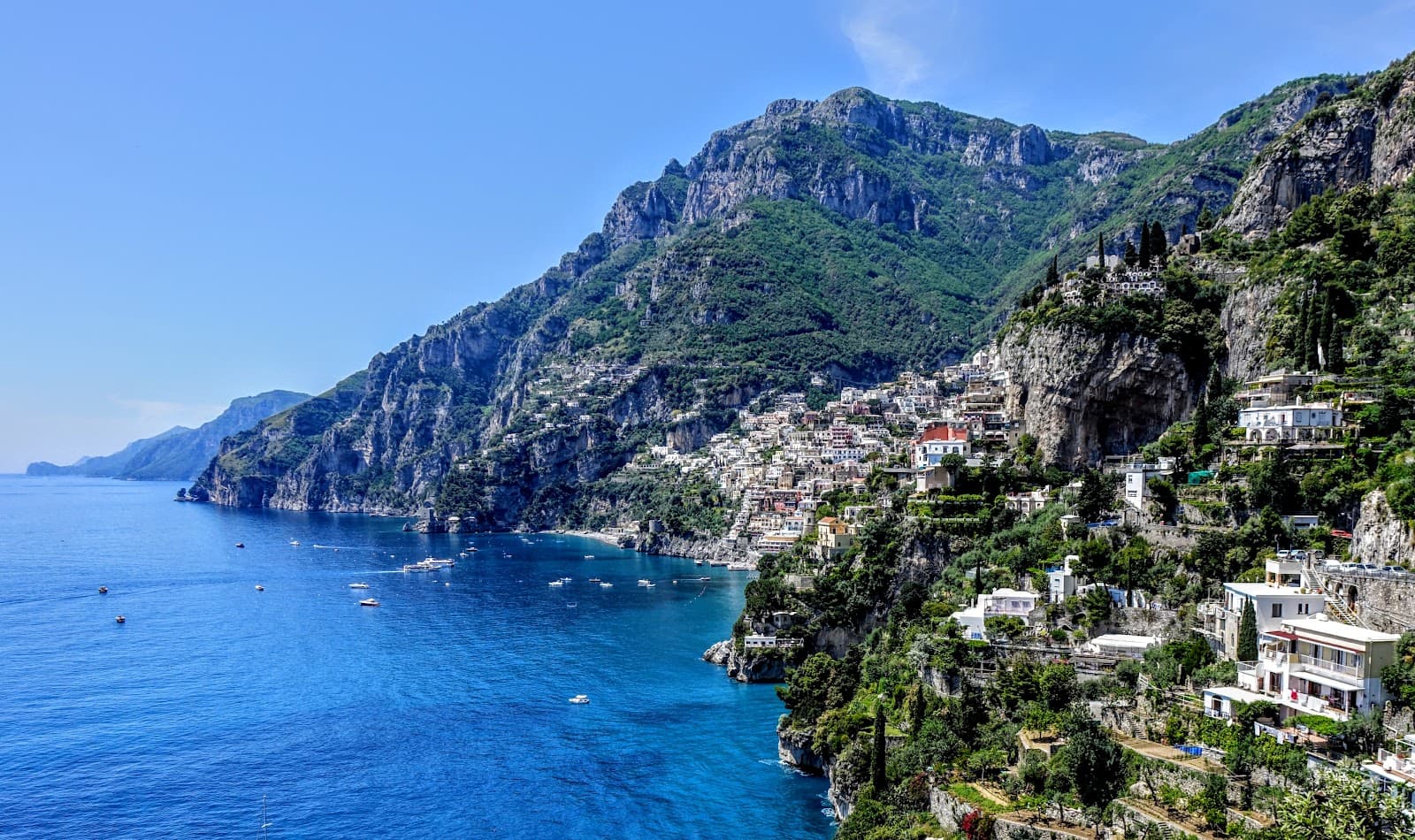 Arienzo Beach - Image 1