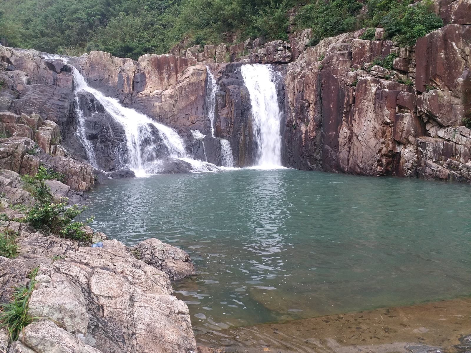 Sai Kung Rock Pools - Image 1