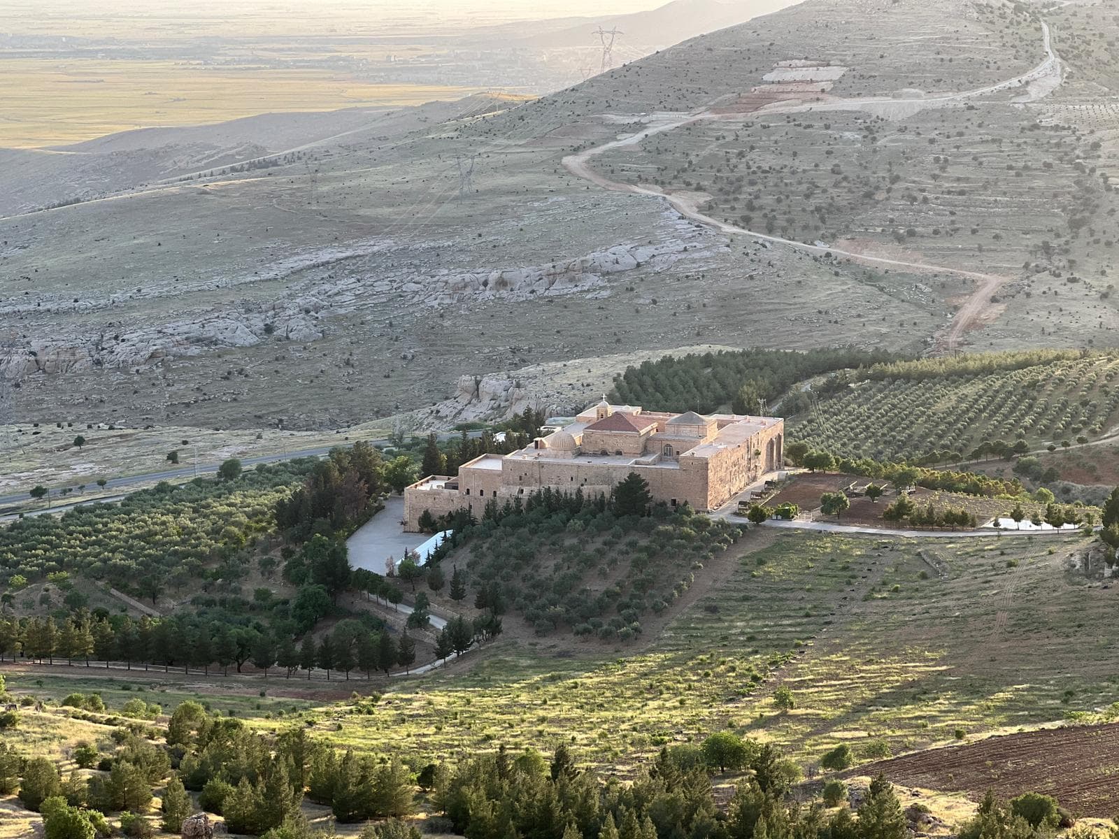 Deyrulzafaran Monastery - Image 1