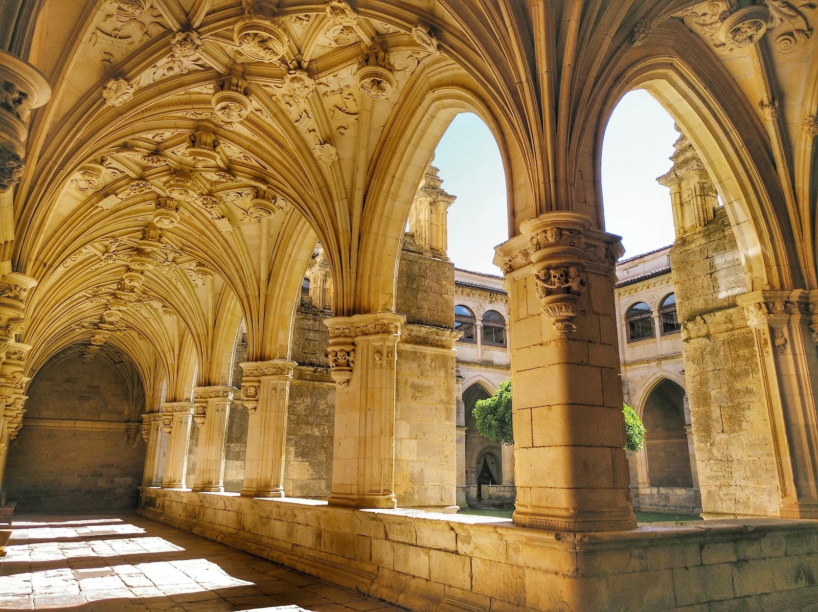 Carrión de los Condes - Monasterio de San Zoilo - Image 1