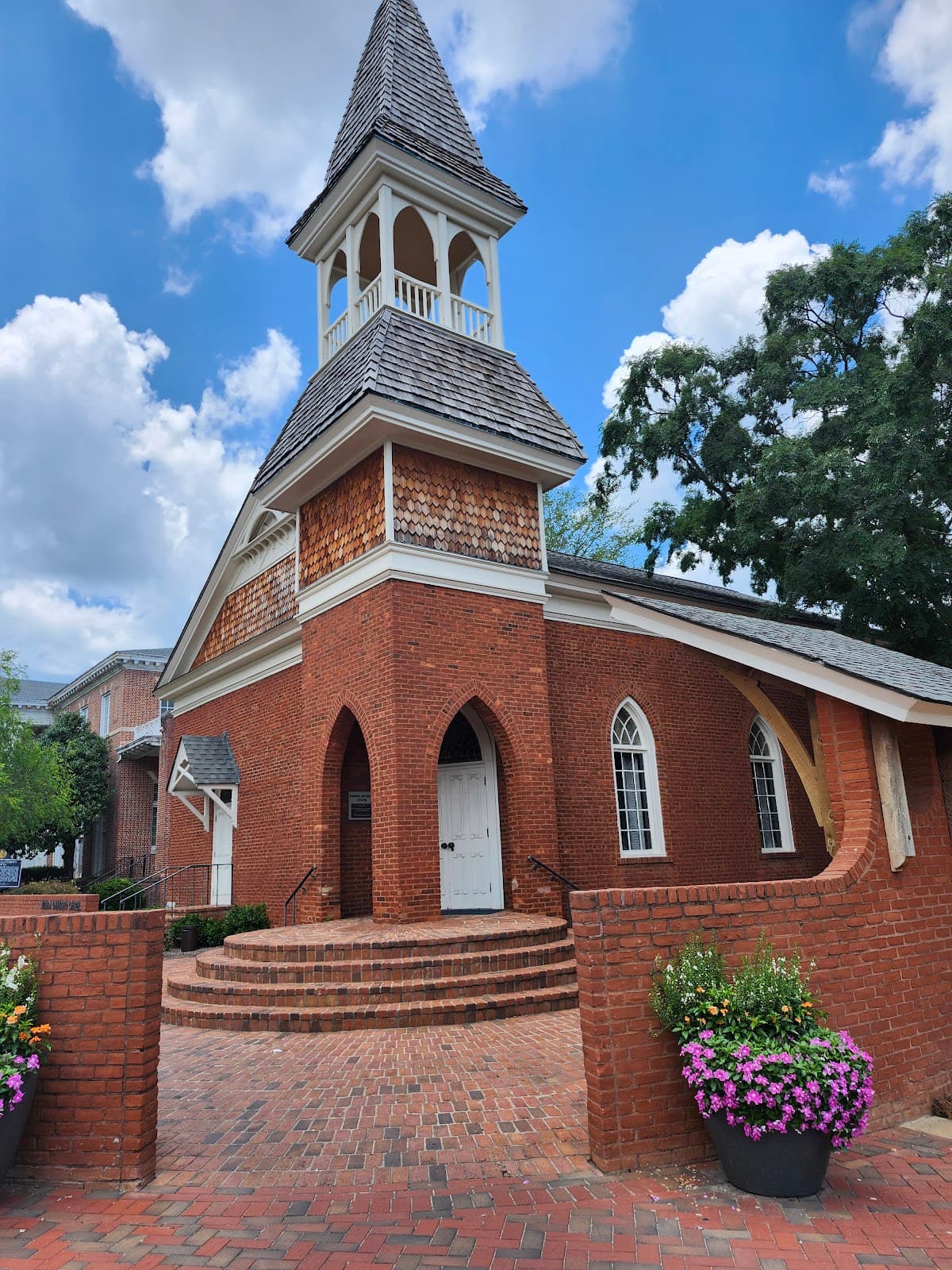 Auburn University Chapel - Image 1
