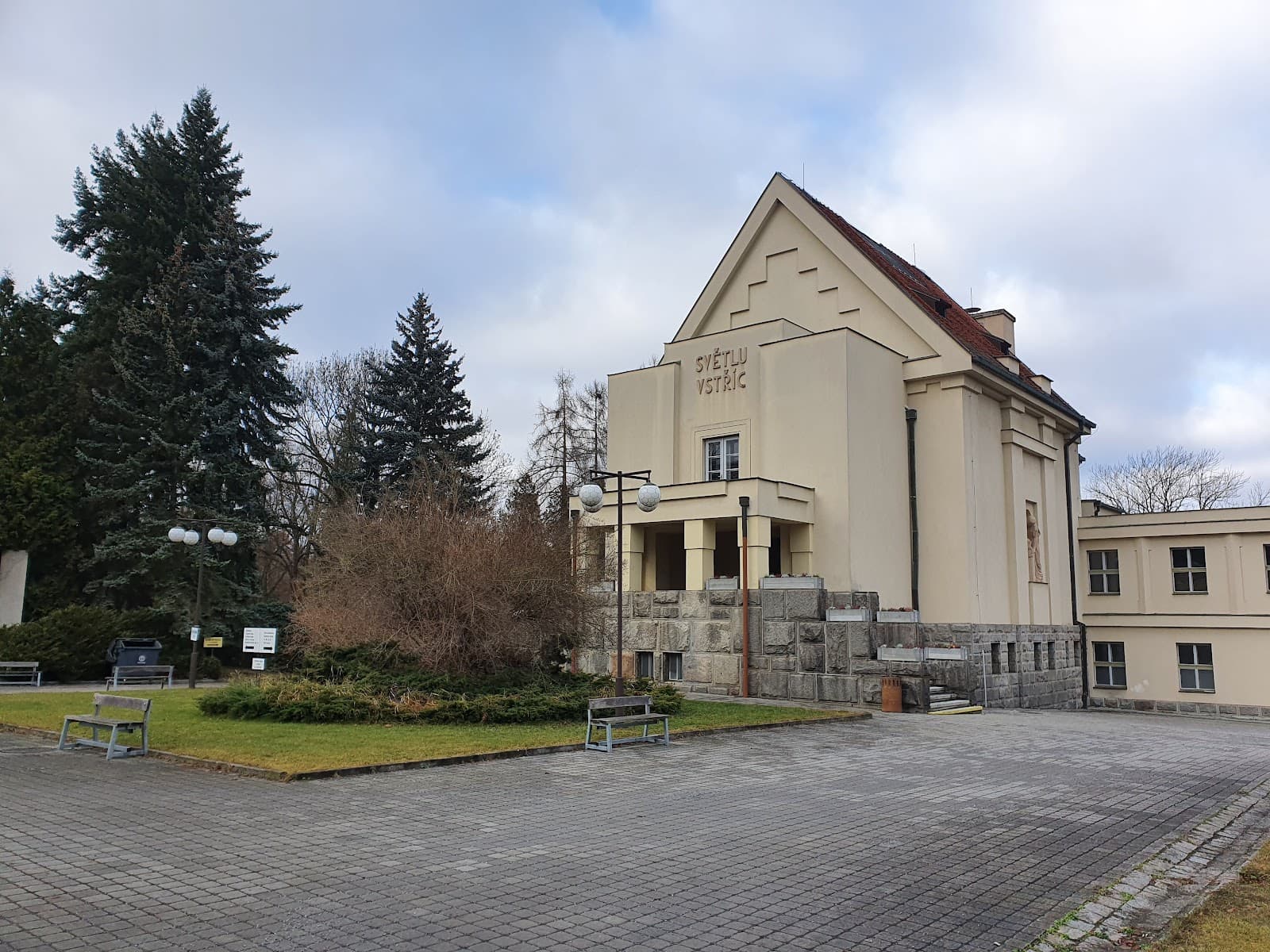 Central Cemetery Plzeň - Image 1