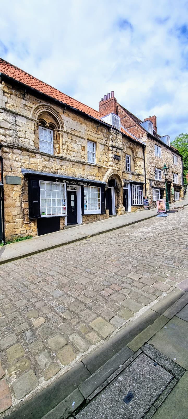 Jew's Court Lincoln - Image 1