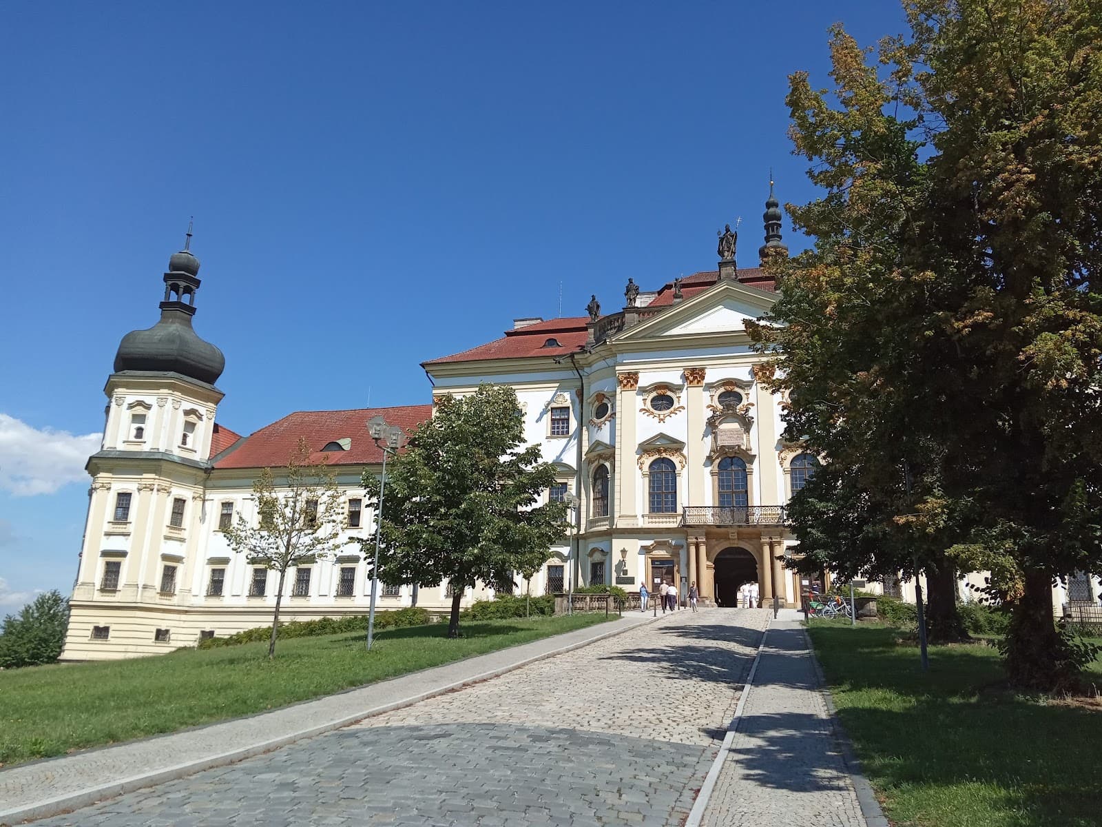 Hradisko Monastery - Image 1
