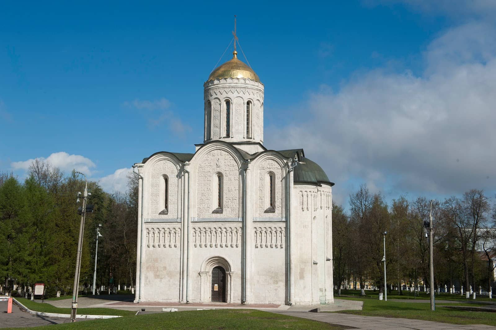 Cathedral Grounds Views