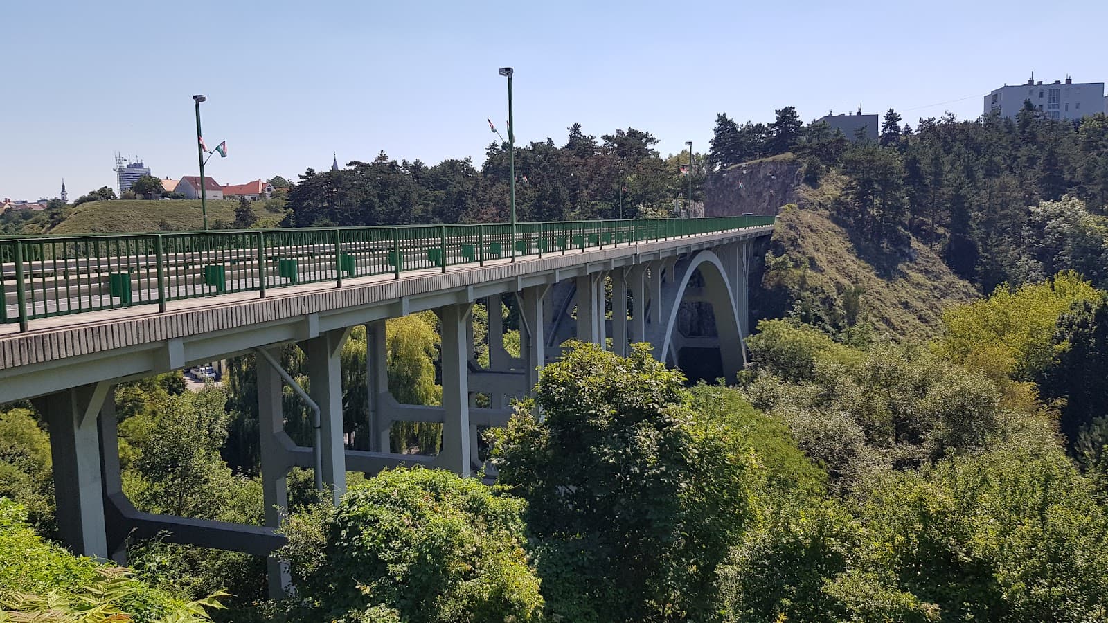 Szent István Viaduct - Image 1