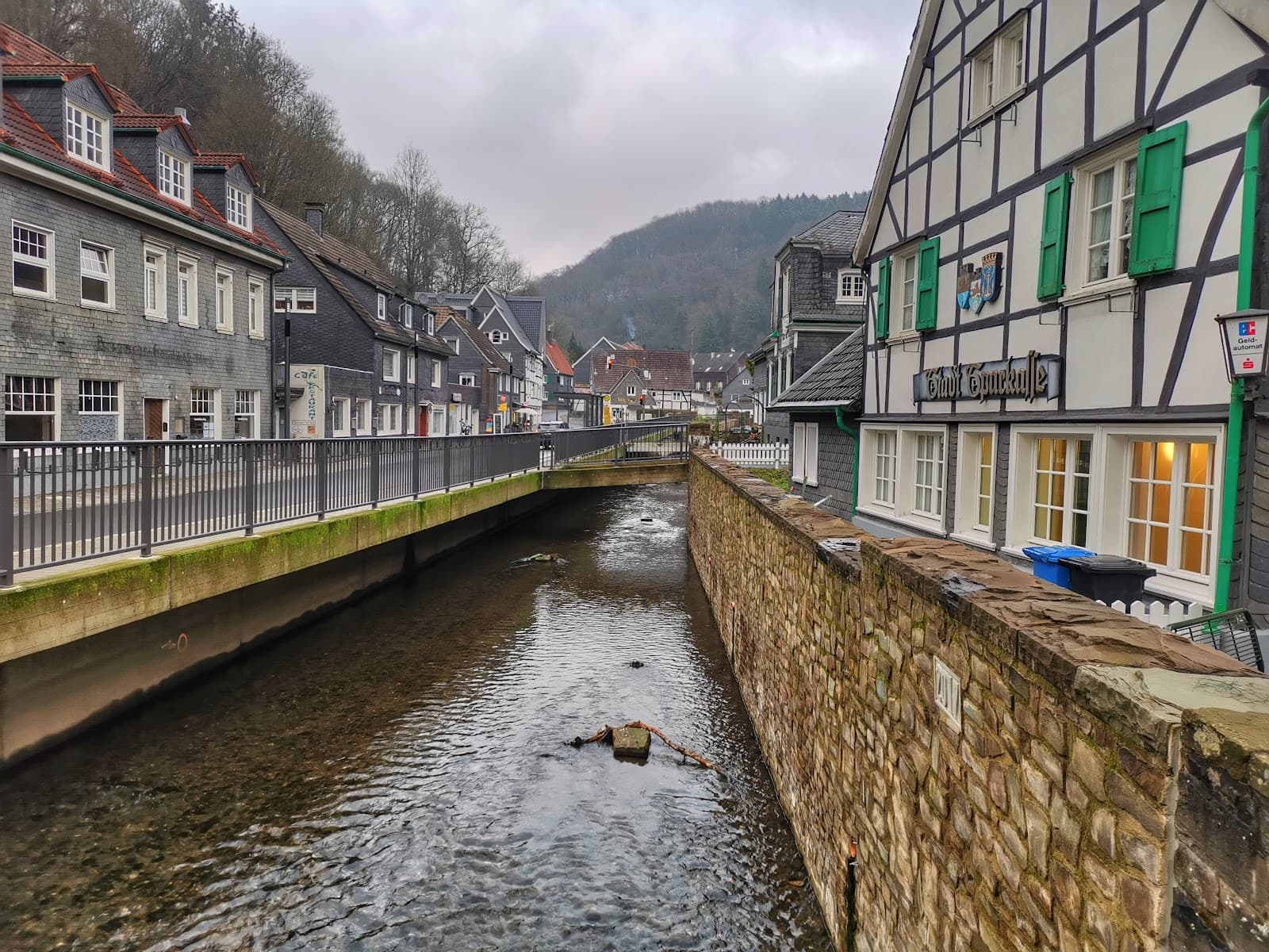 Unterburg - Image 1
