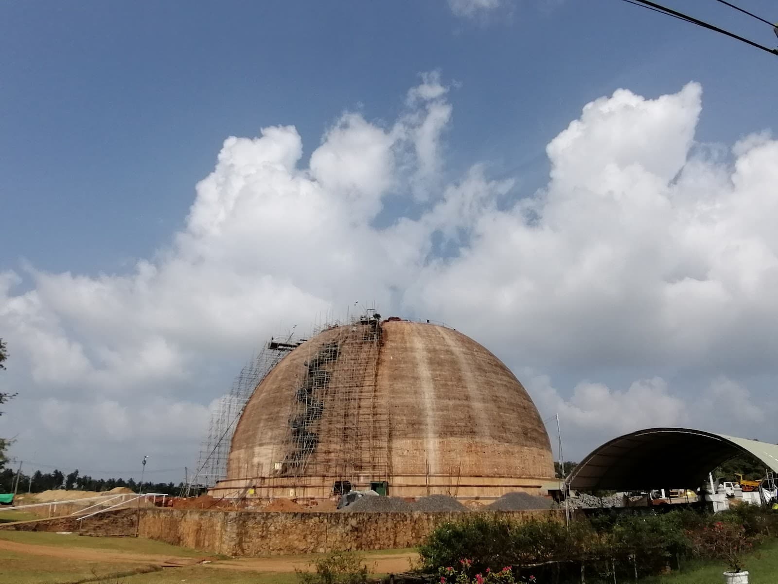 Sandahiru Seya - Image 1