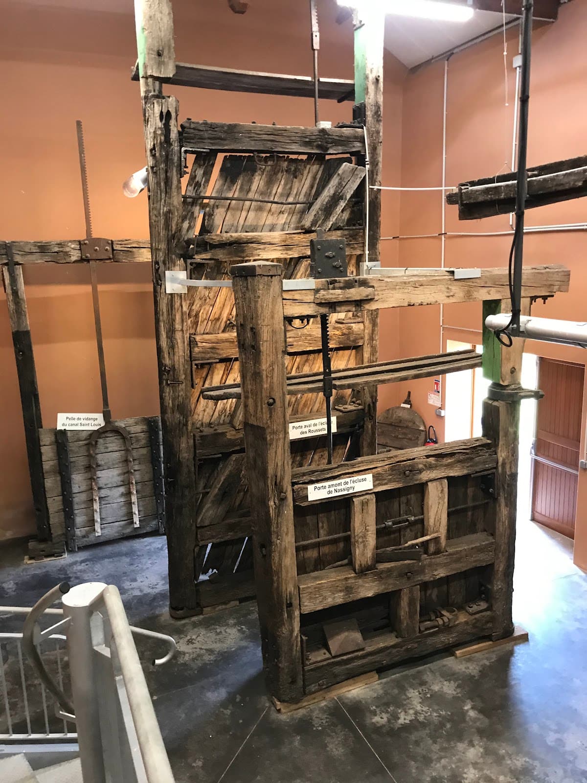 Canal de Berry Museum (Magnette) - Image 1