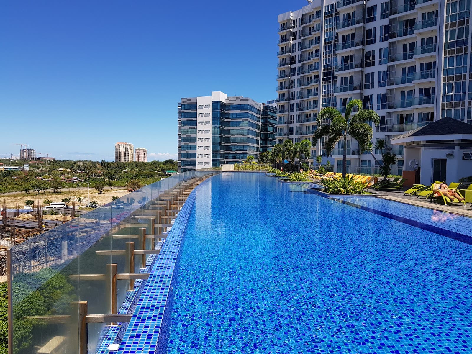 Mactan Newtown Beach - Image 1