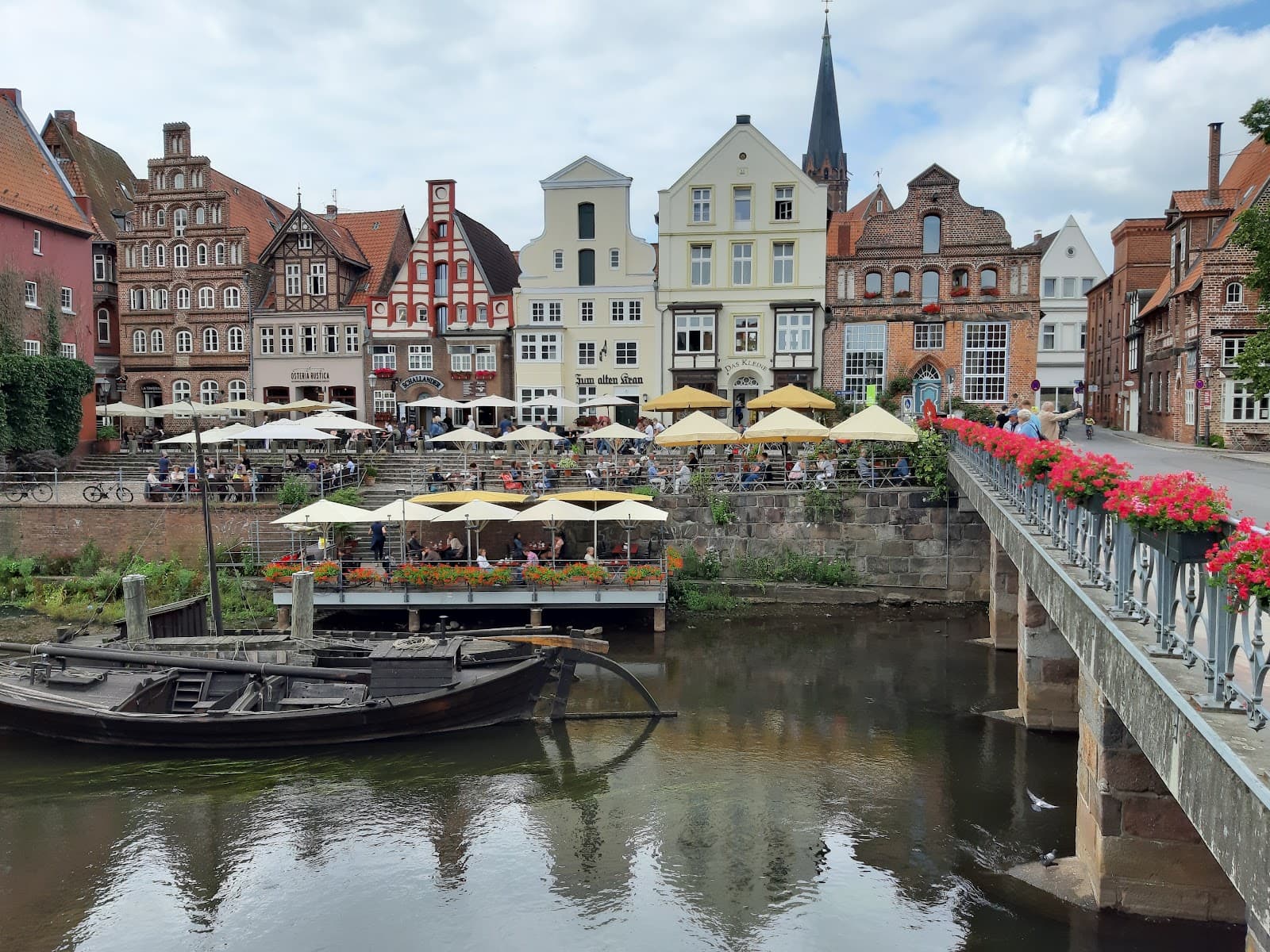 Lüneburg Old Town - Image 1