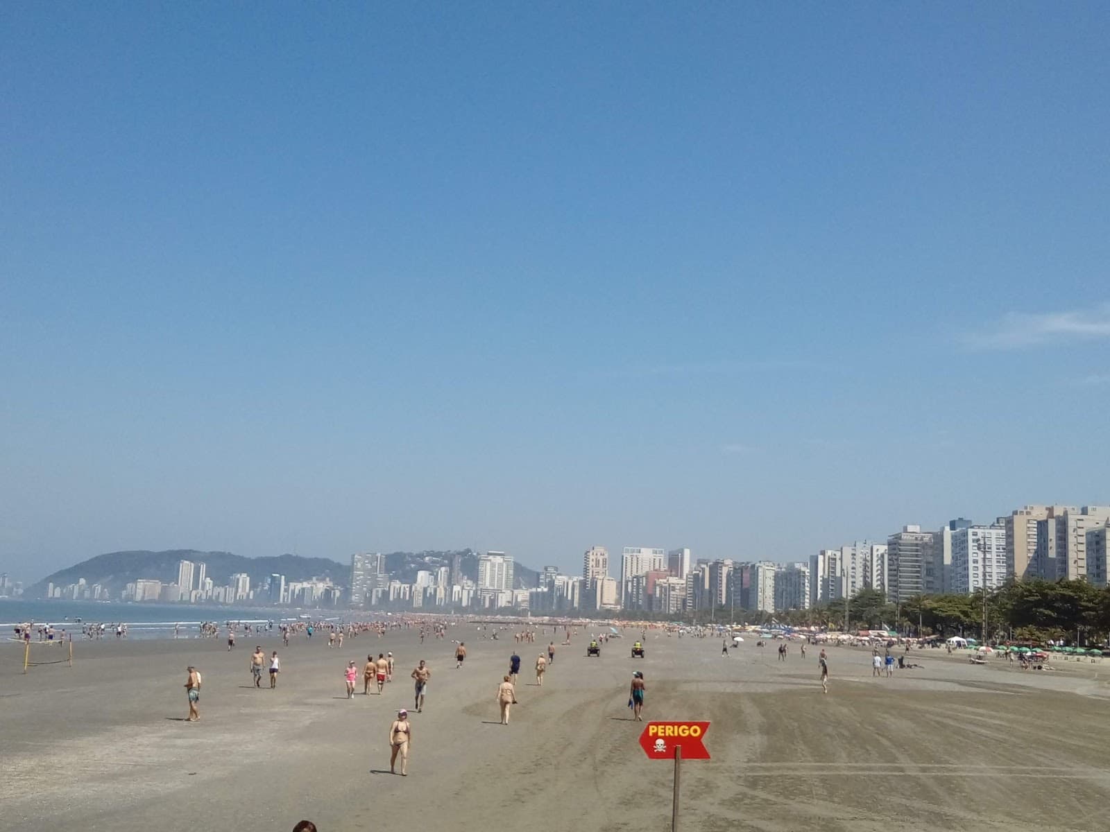 Praia do Embaré Santos - Image 1