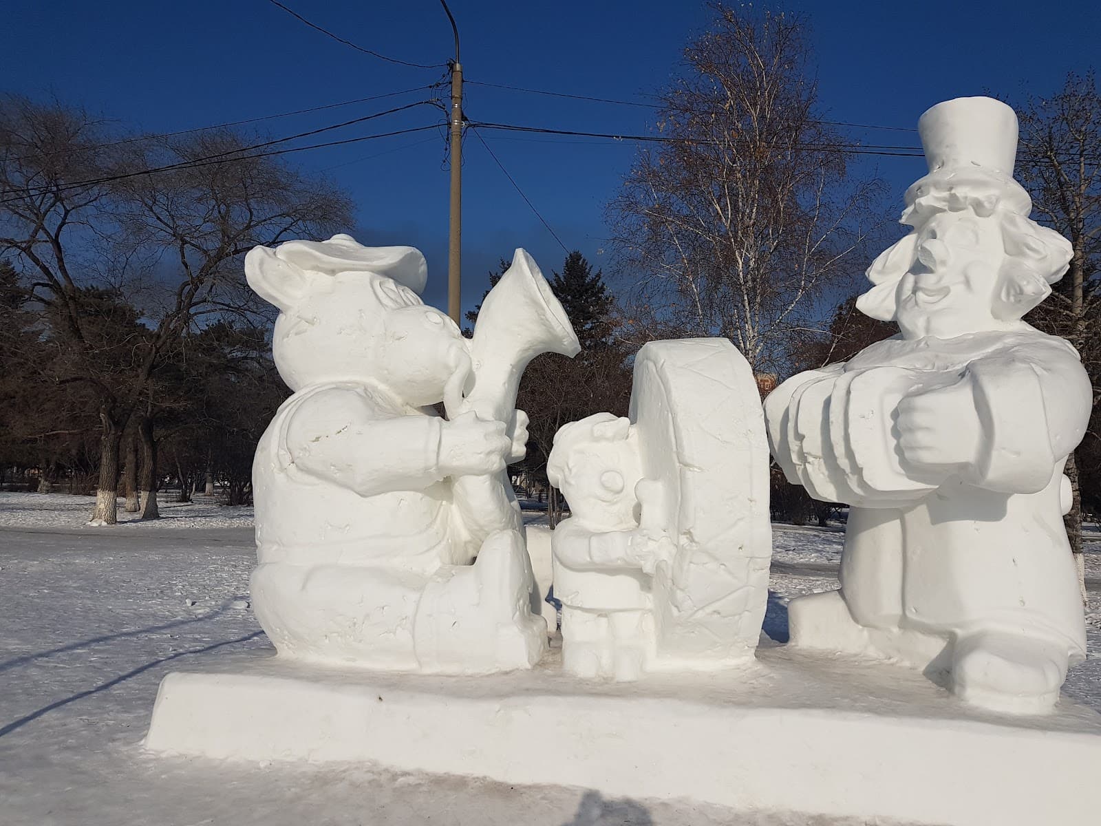 Lenin Square - Image 1