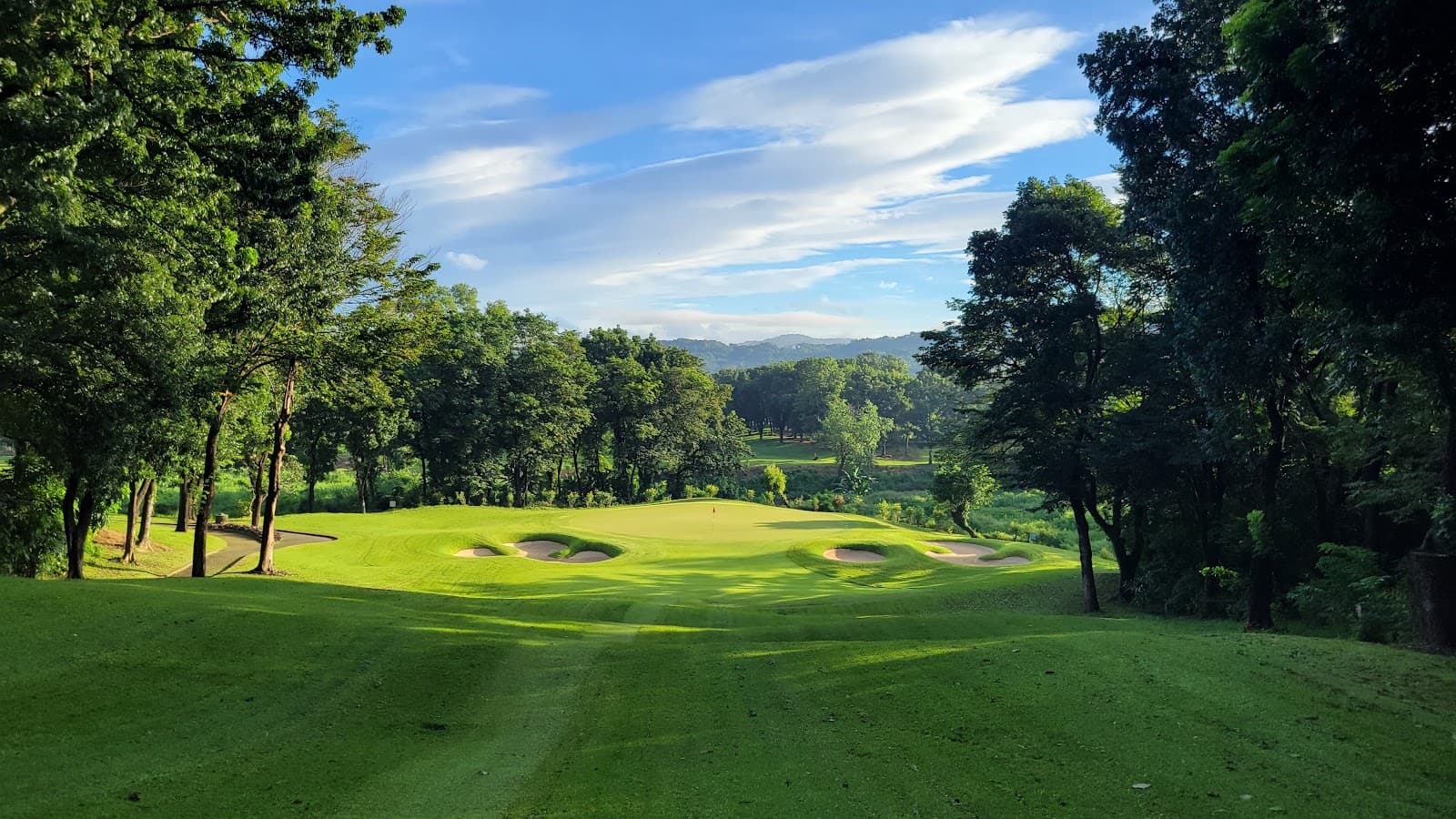 Valley Golf & Country Club - Image 1