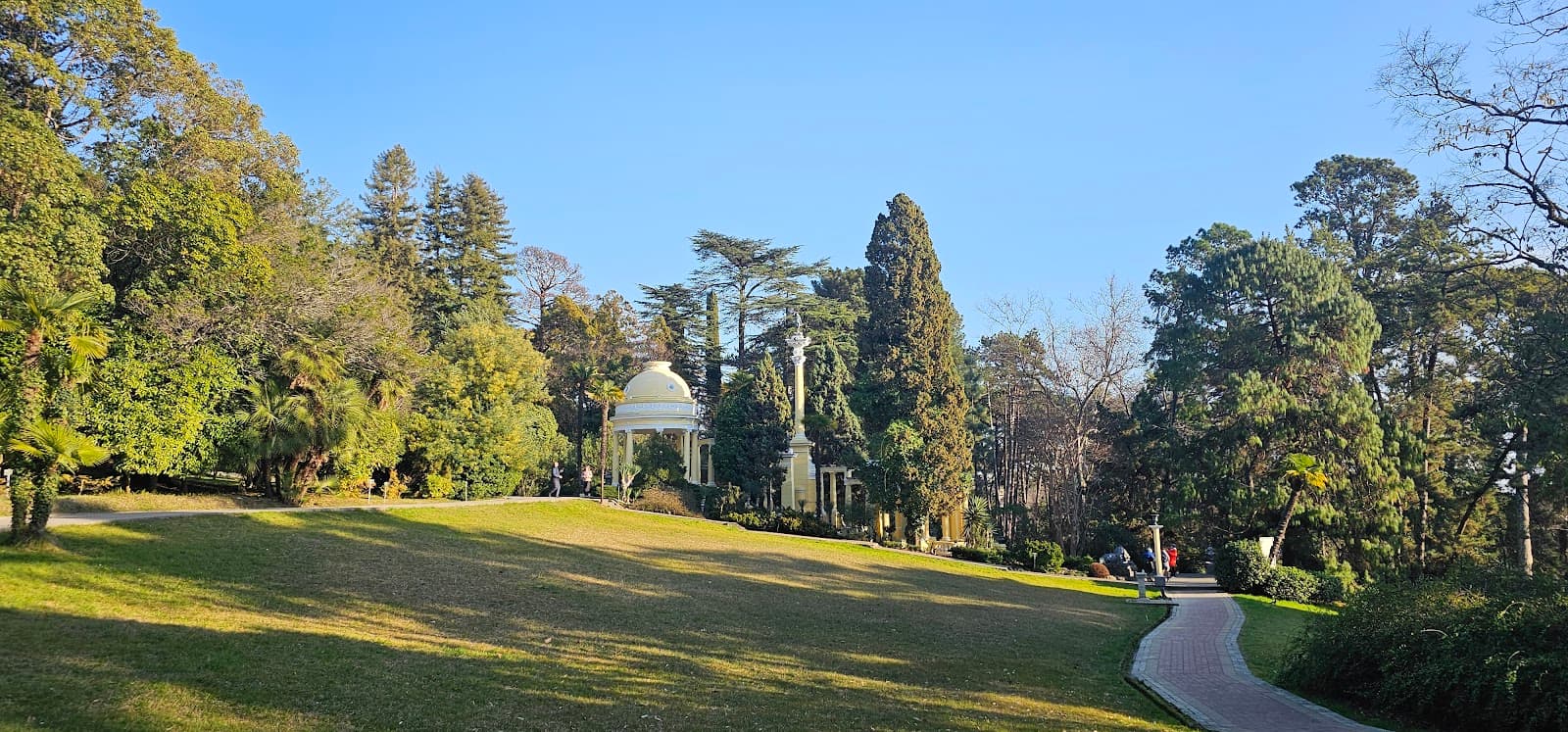 Sochi Arboretum Dendrarium - Image 1