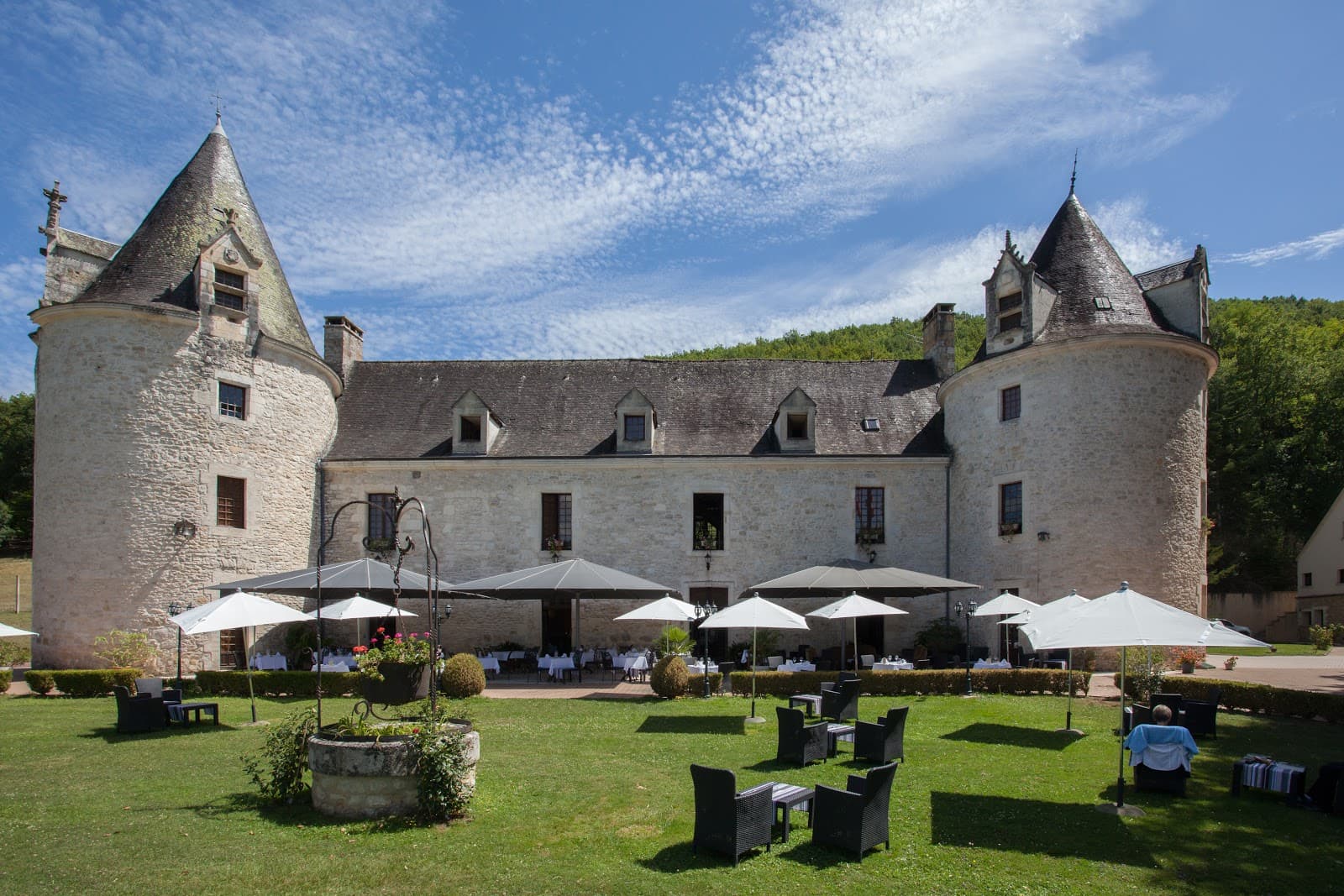 Château de la Fleunie - Image 1