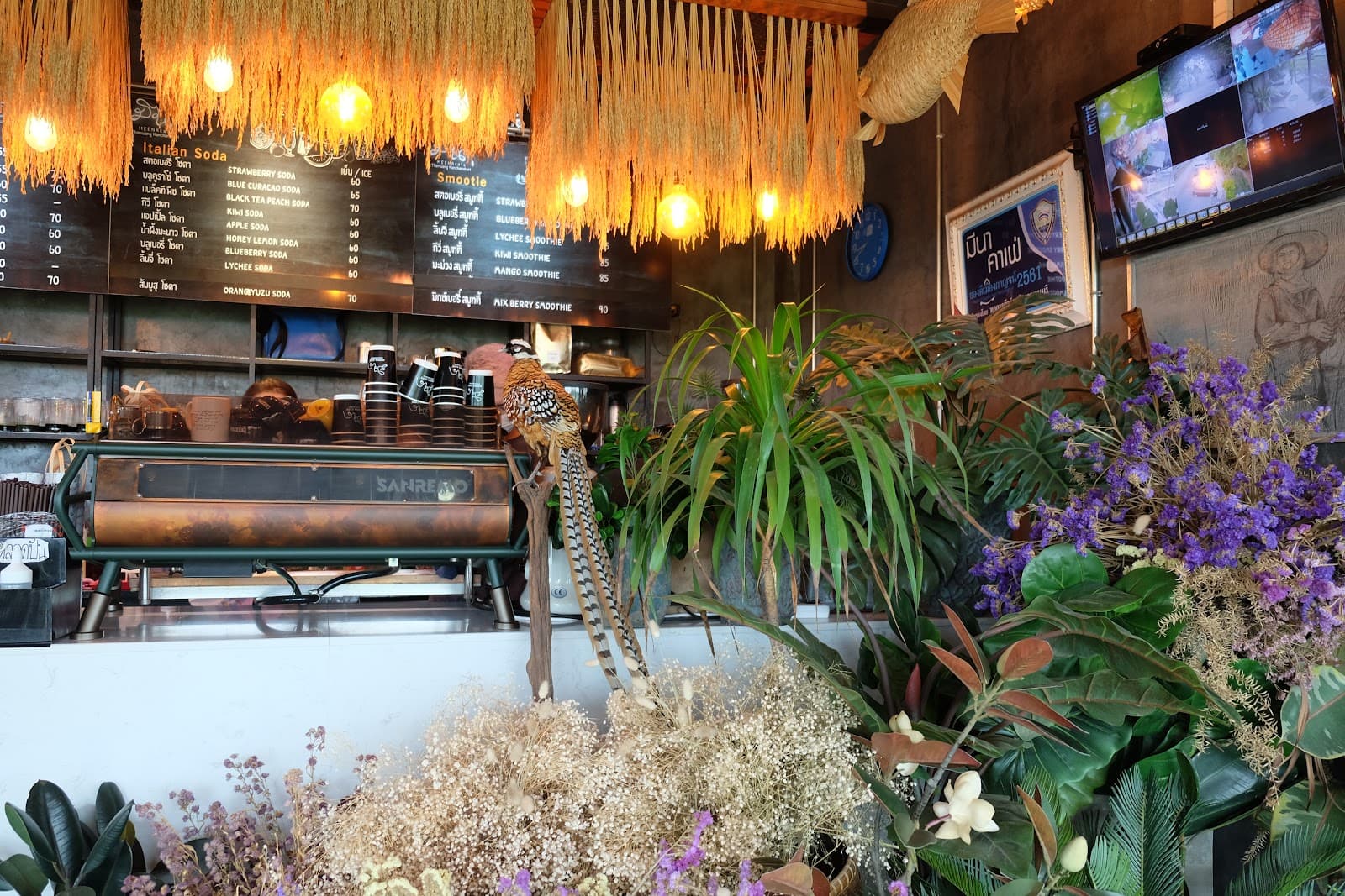 MEENA Cafe - Image 1