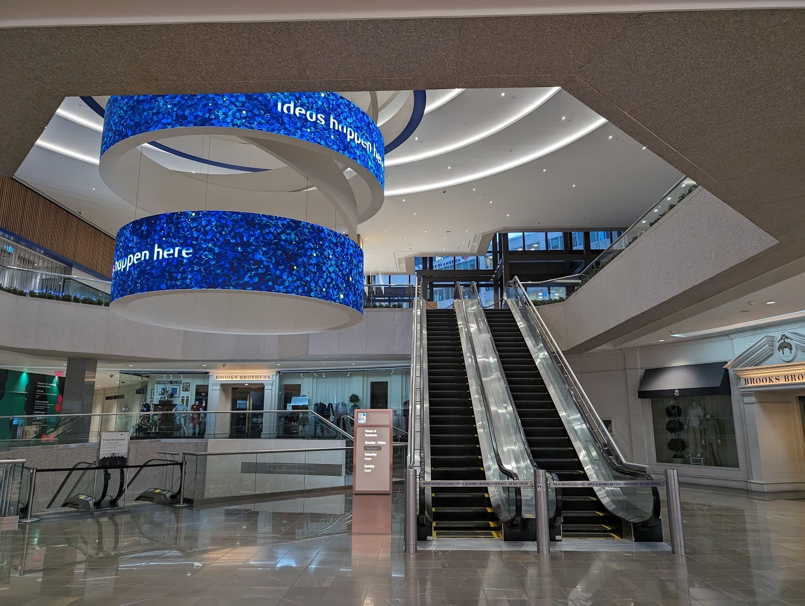 PATH Underground City Toronto - Image 1