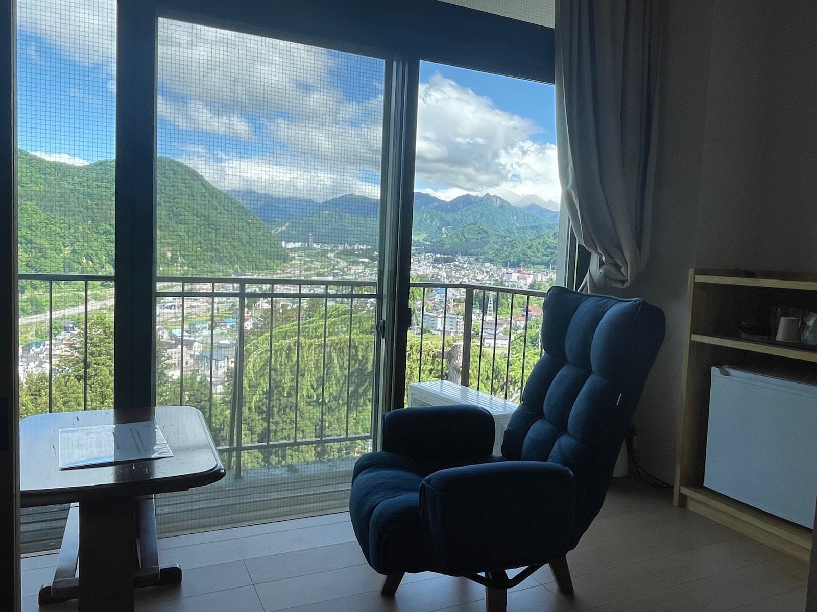 Takahan (Snow Country Memorial Room) - Image 1