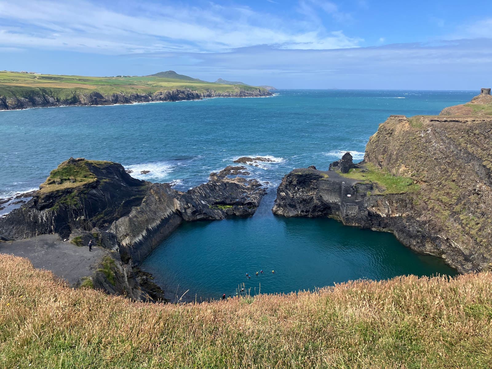 Abereiddy Blue Lagoon - Image 1