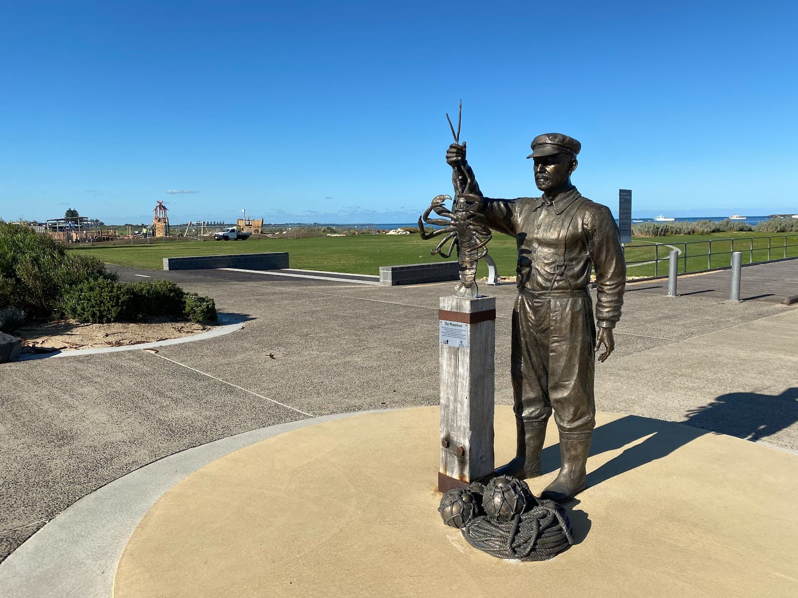 Port MacDonnell Foreshore and Jetty - Image 1