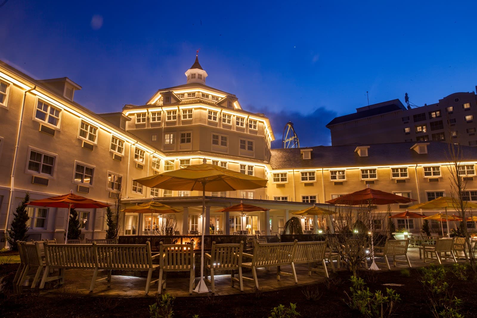 Hotel Breakers Cedar Point - Image 1