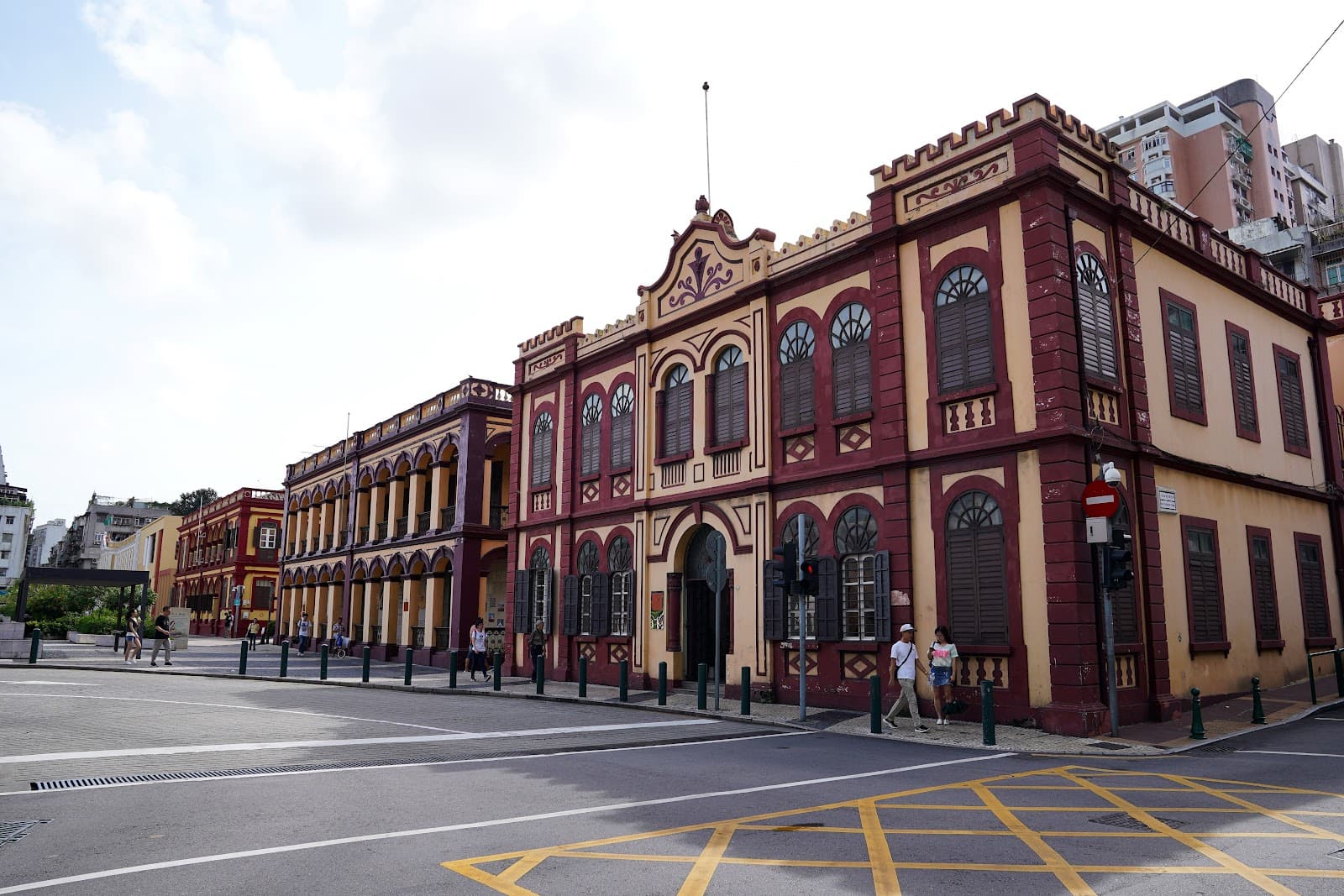 Tap Seac Gallery Macau - Image 1