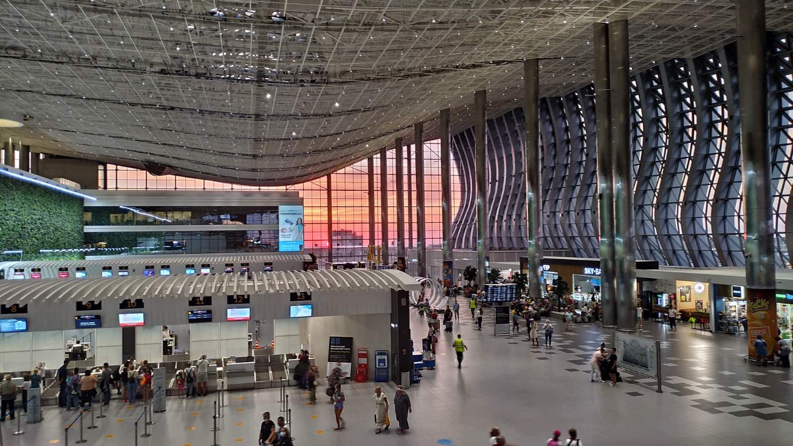 Simferopol International Airport Terminal - Image 1