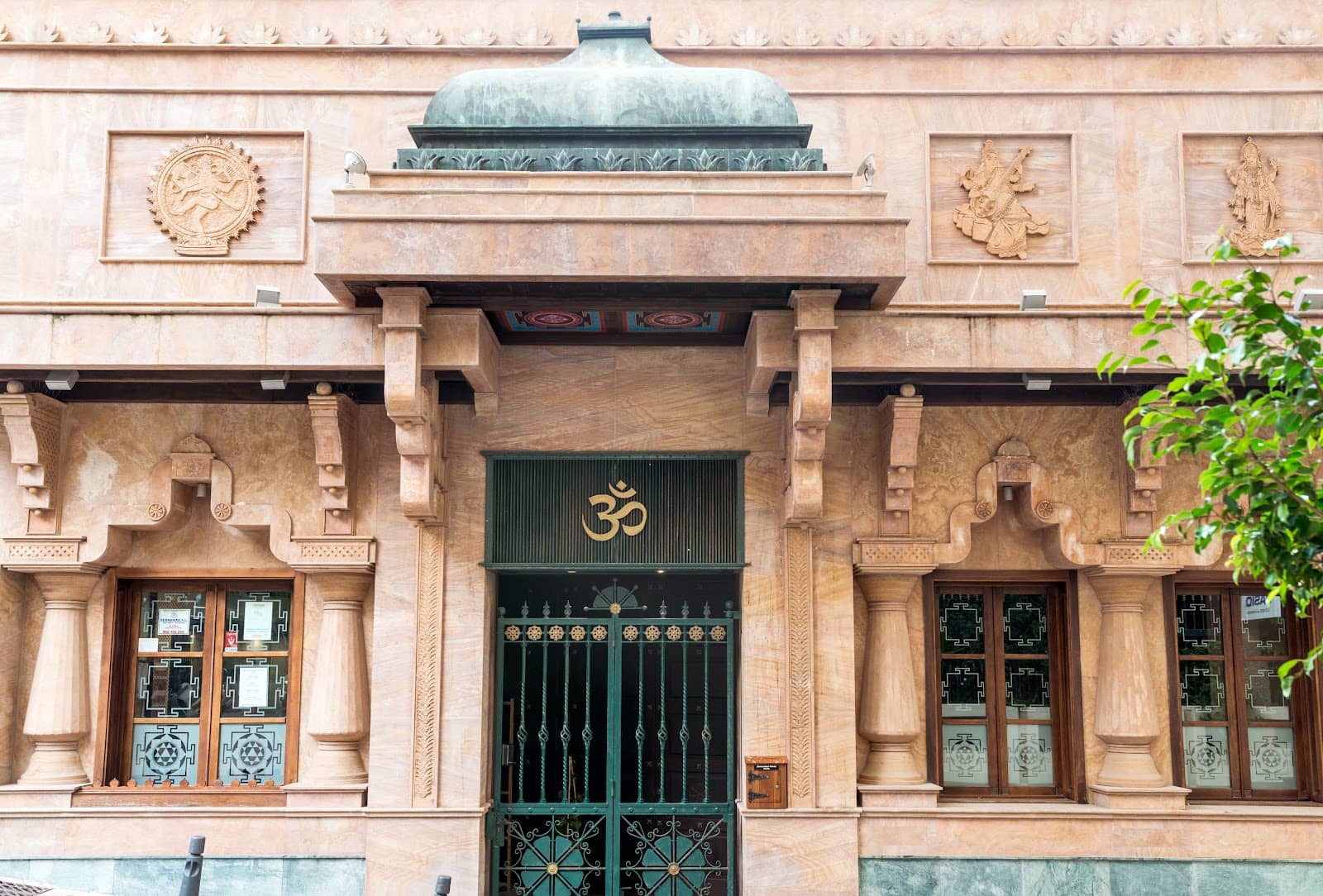 Neo-Vedic Architecture