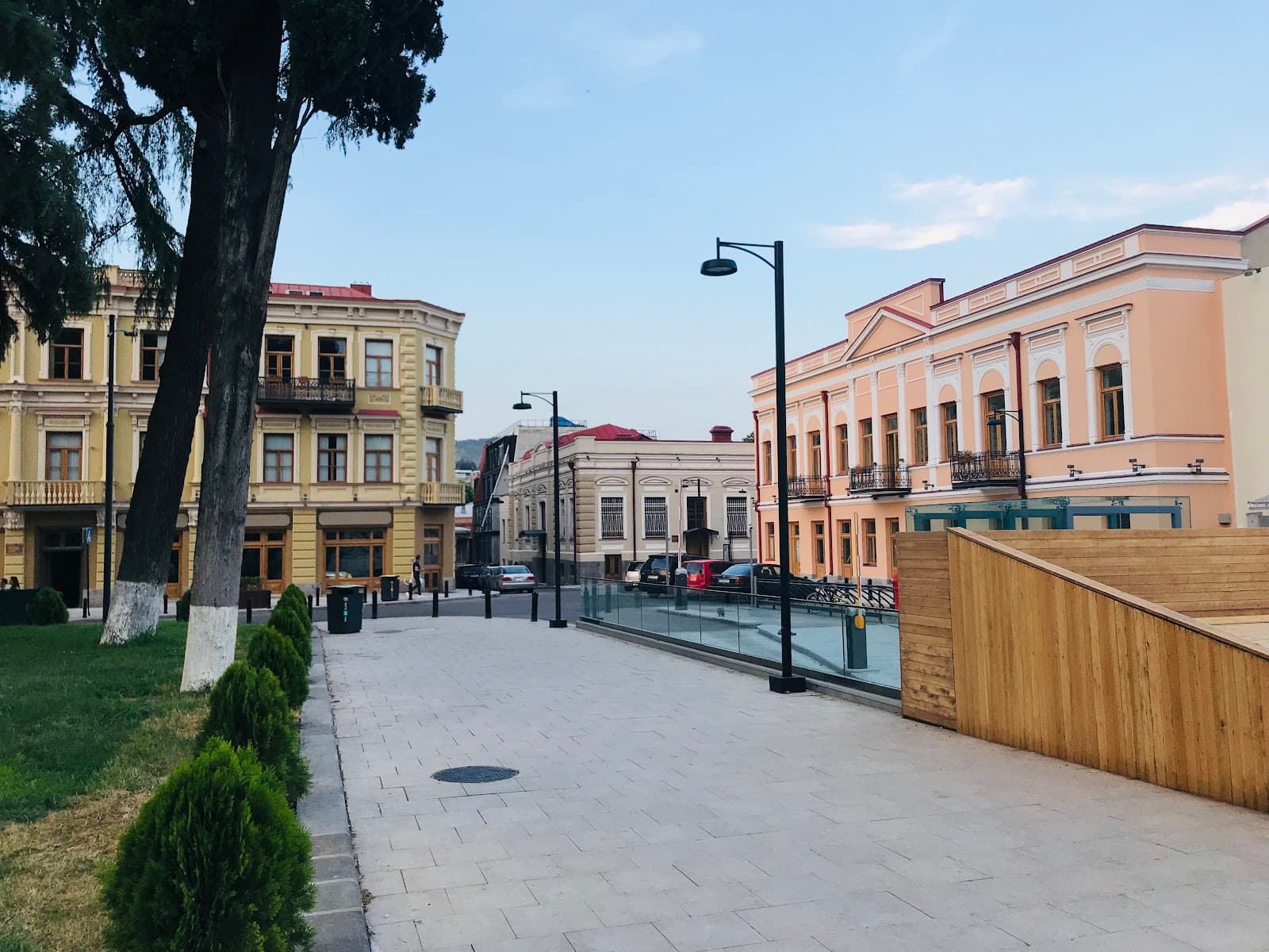 Orbeliani Square - Image 1