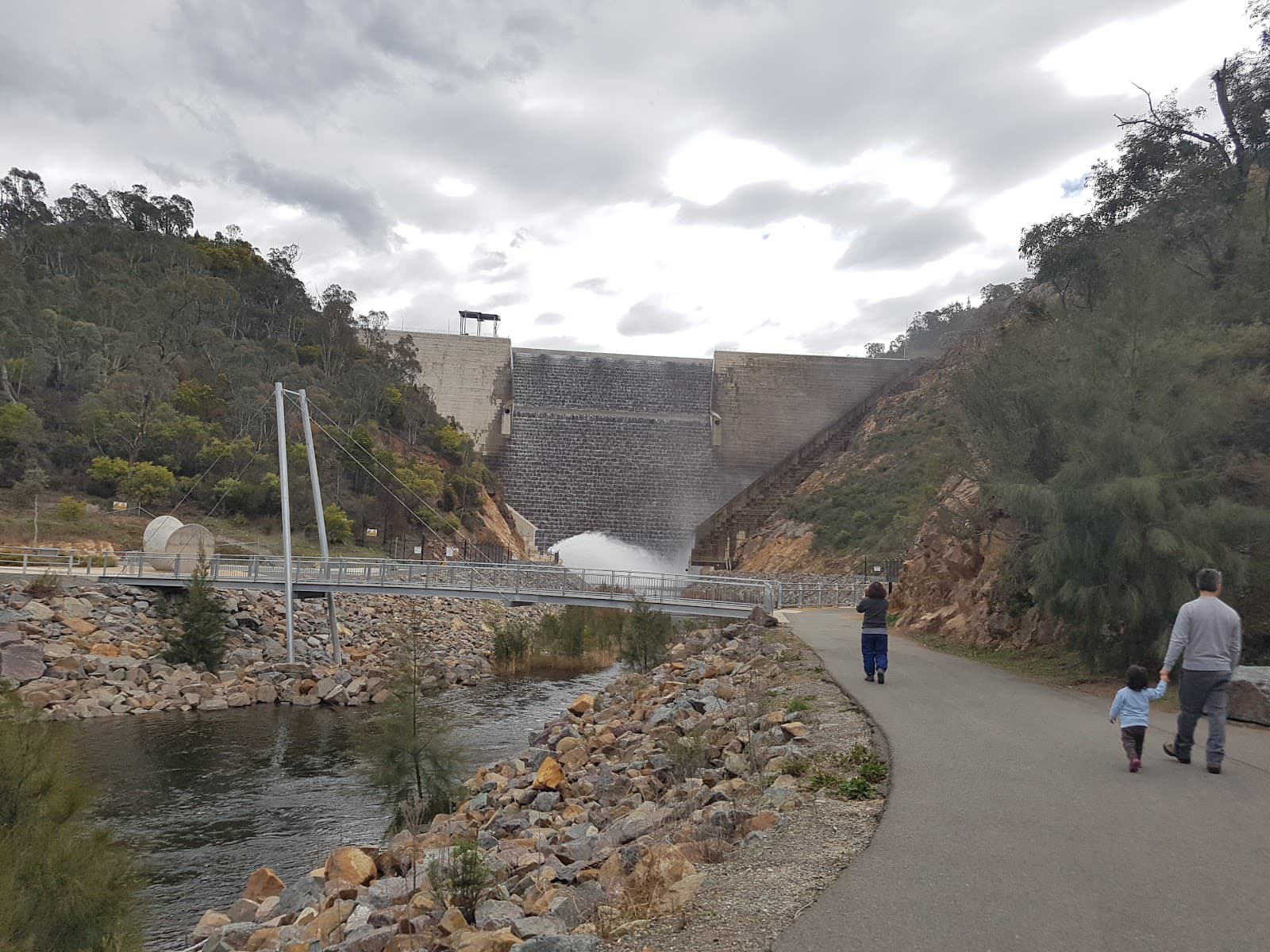 Cotter Dam Canberra - Image 1