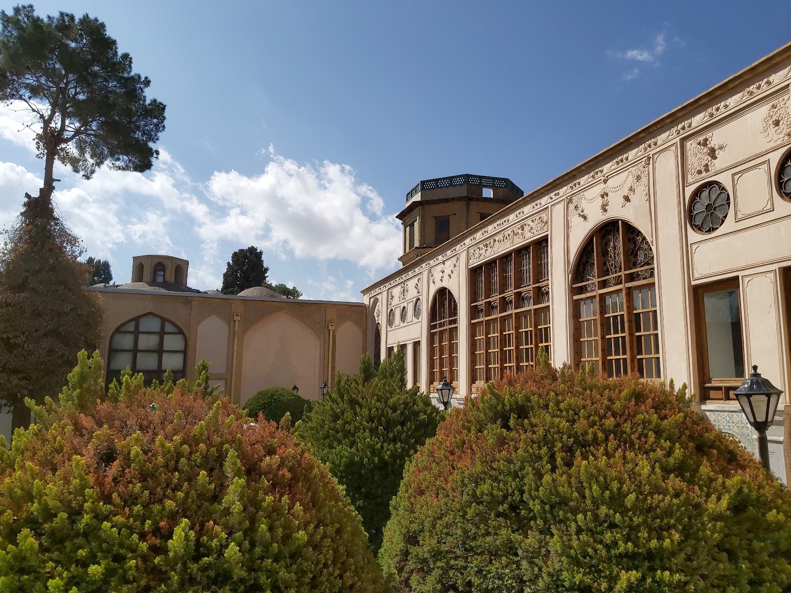 Isfahan Museum of Contemporary Arts - Image 1