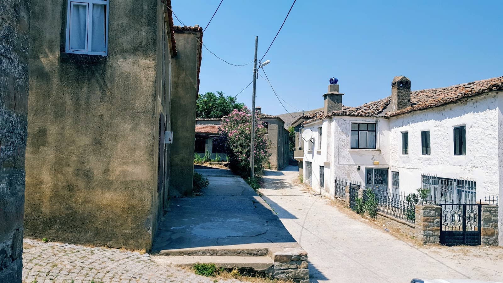 Panoramic Island Views