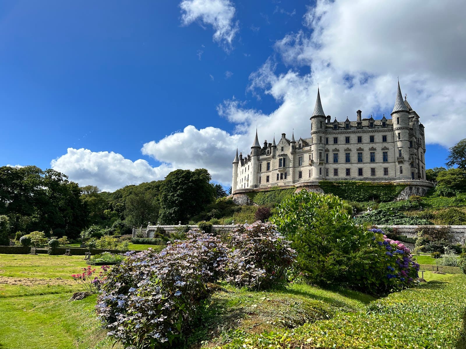Dunrobin Castle - Image 1