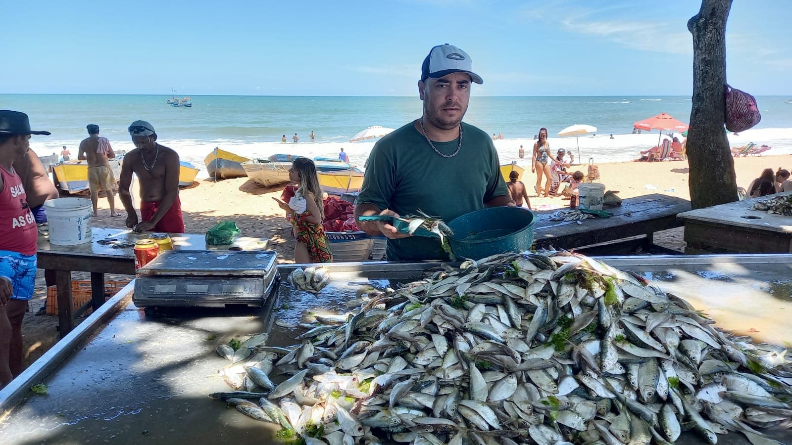 Manguinhos Fish Market - Image 1