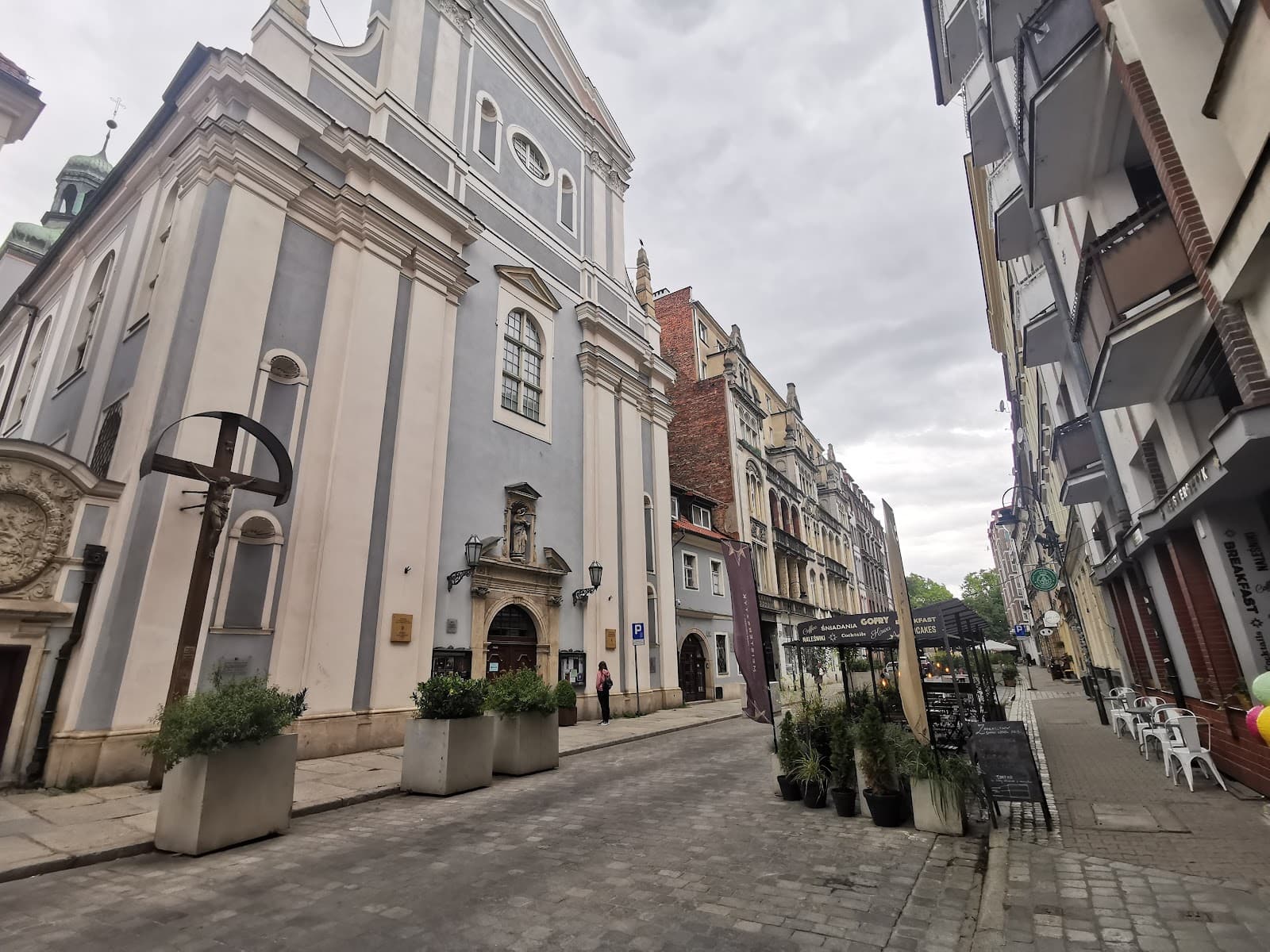 Four Denominations District - Image 1