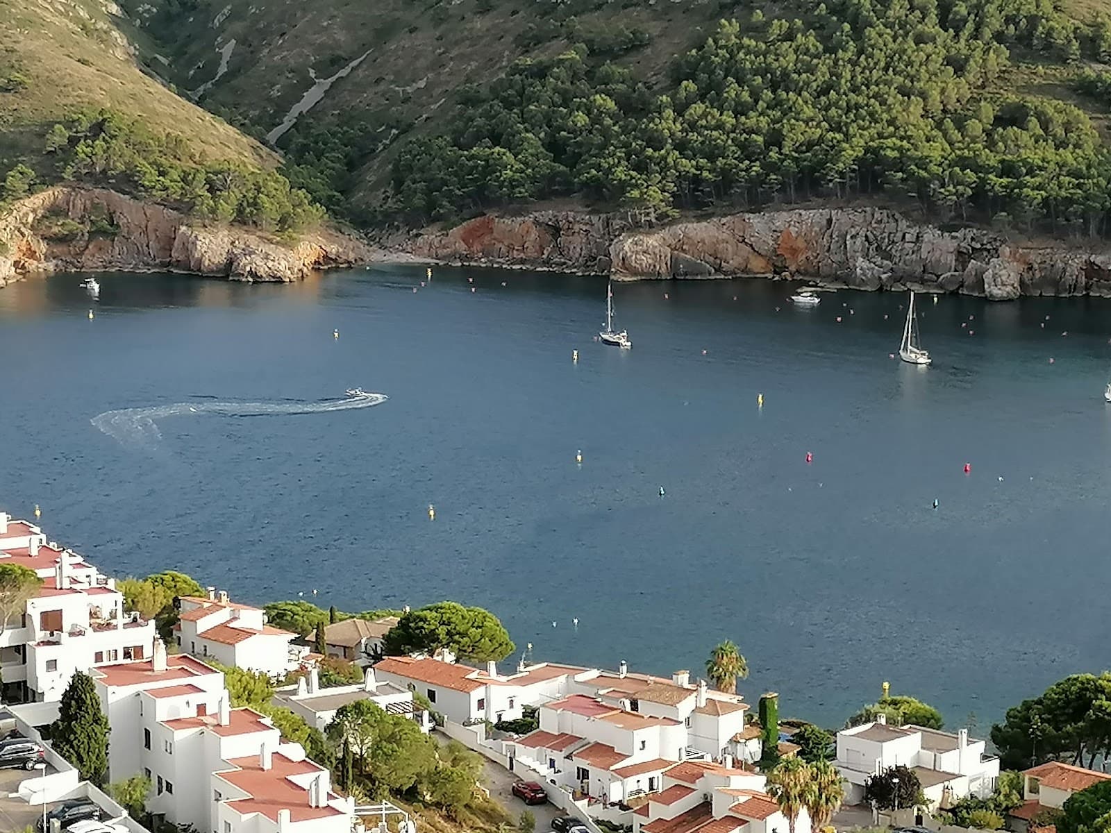 Montgó Neighborhood - Image 1