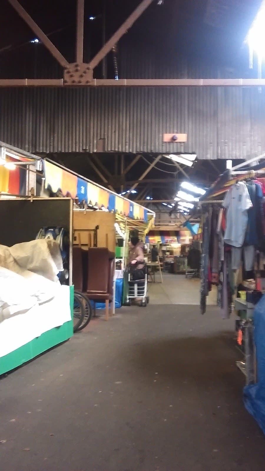 Great Bridge Market - Image 1