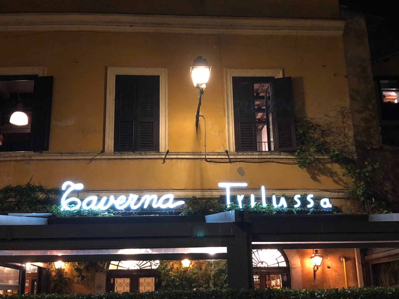Taverna Trilussa - Image 1