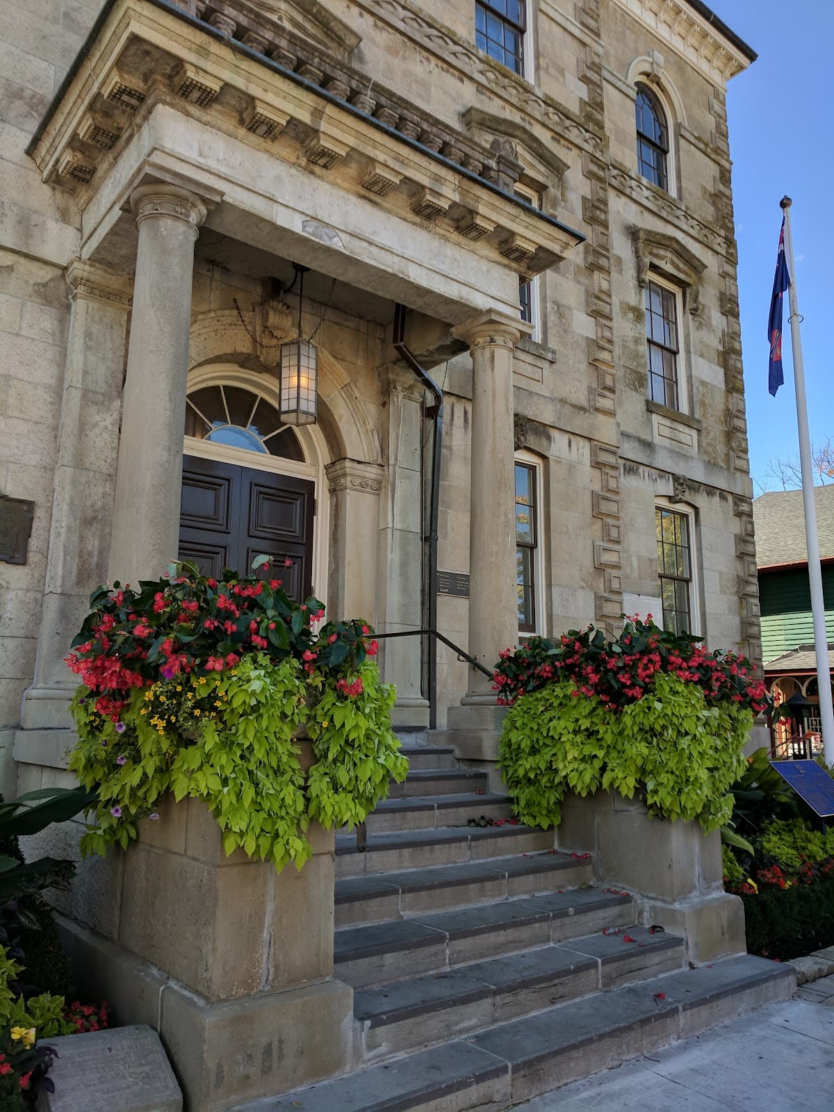 Niagara District Court House - Image 1