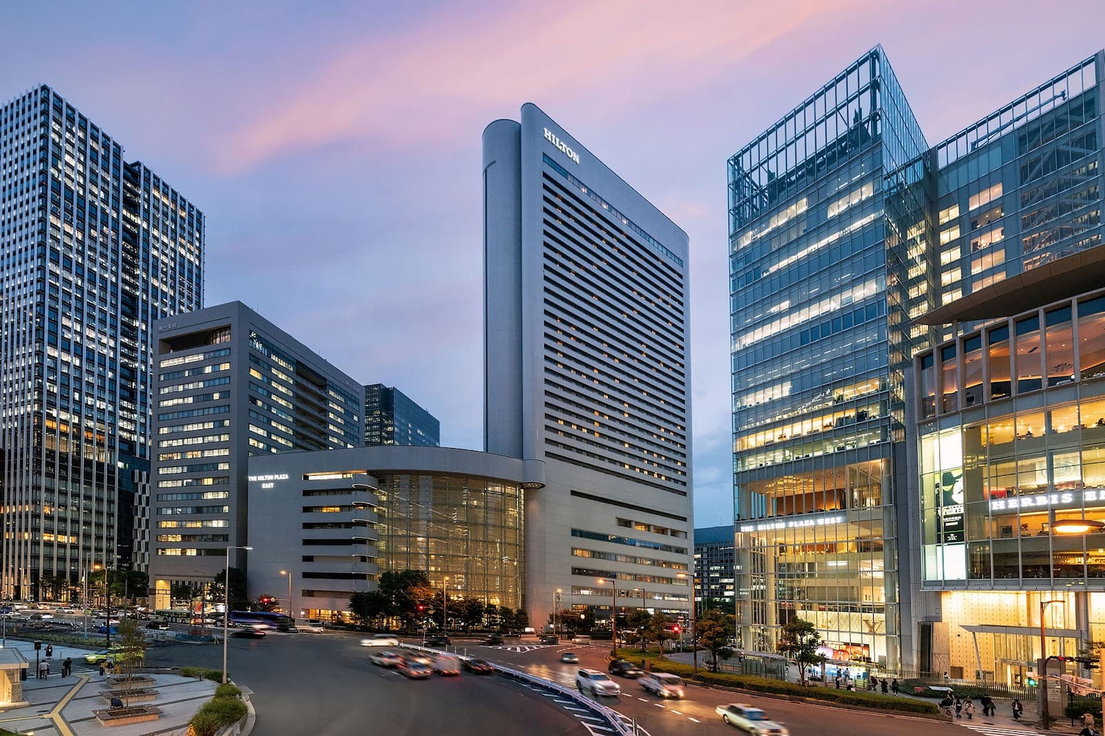 Hilton Osaka - Image 1