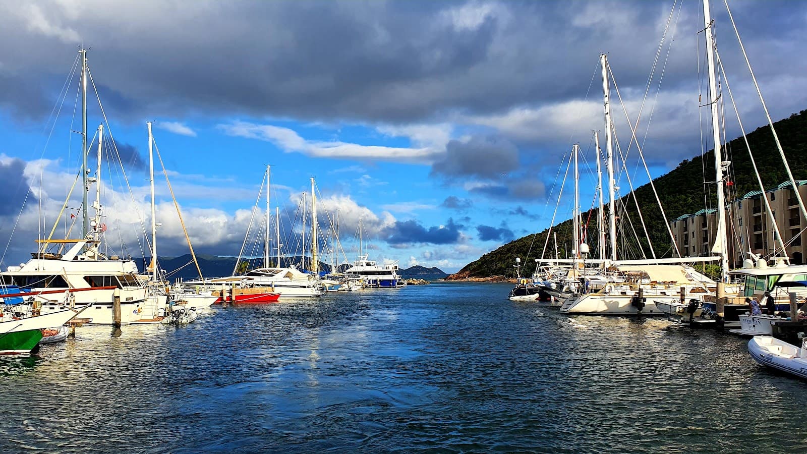 Sapphire Beach - Image 1