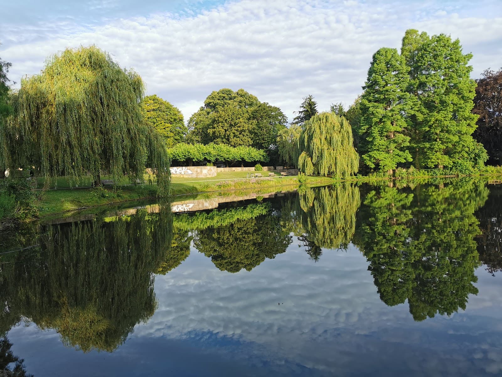 Krefeld Botanical Garden - Image 1